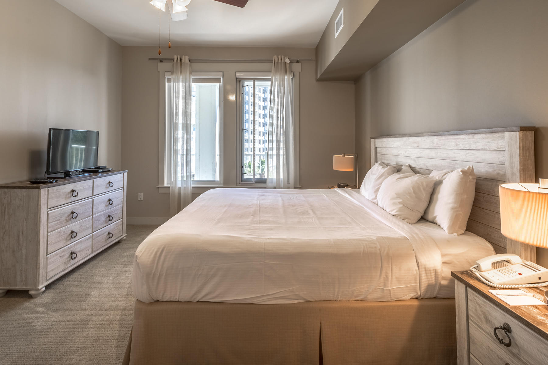 BAHIA CONDO - Residential