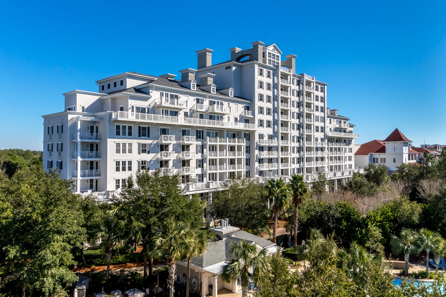 BAHIA CONDO - Residential