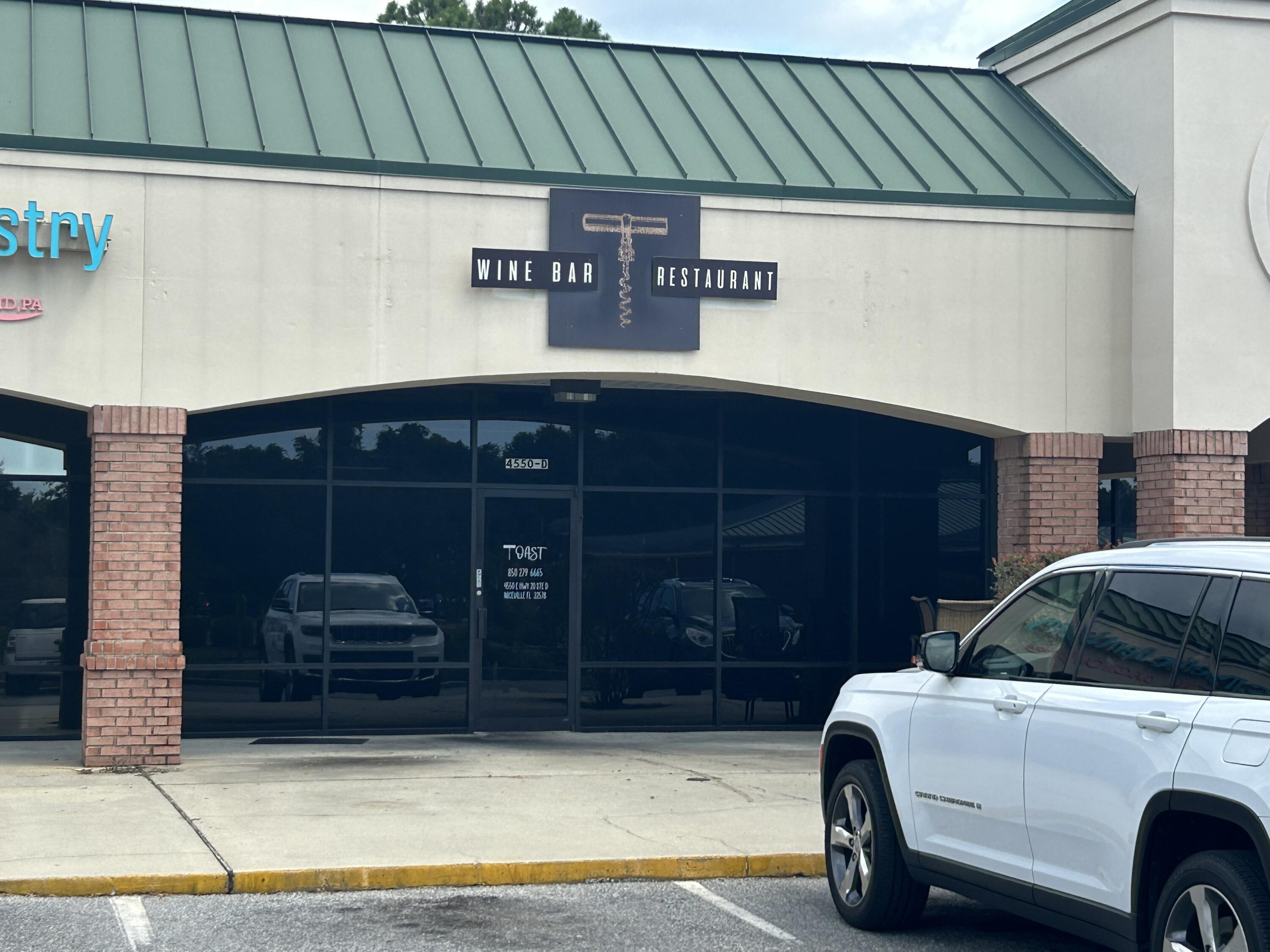 This 2nd generation restaurant space (Unit D) is located in a highly sought after Bluewater Bay Neighborhood Retail Center with strong traffic counts and nationally recognized anchor tenants on both ends of the Center, along with CVS & Walgreens Pharmacies, Winn Dixie, Whataburger, and too many other national tenants to mention serving as Out Parcels to the Subject Space. Unit D served at home to Lenny's Sub Shop the years prior to being leased to a local Boutique Wine Bar since 2016.