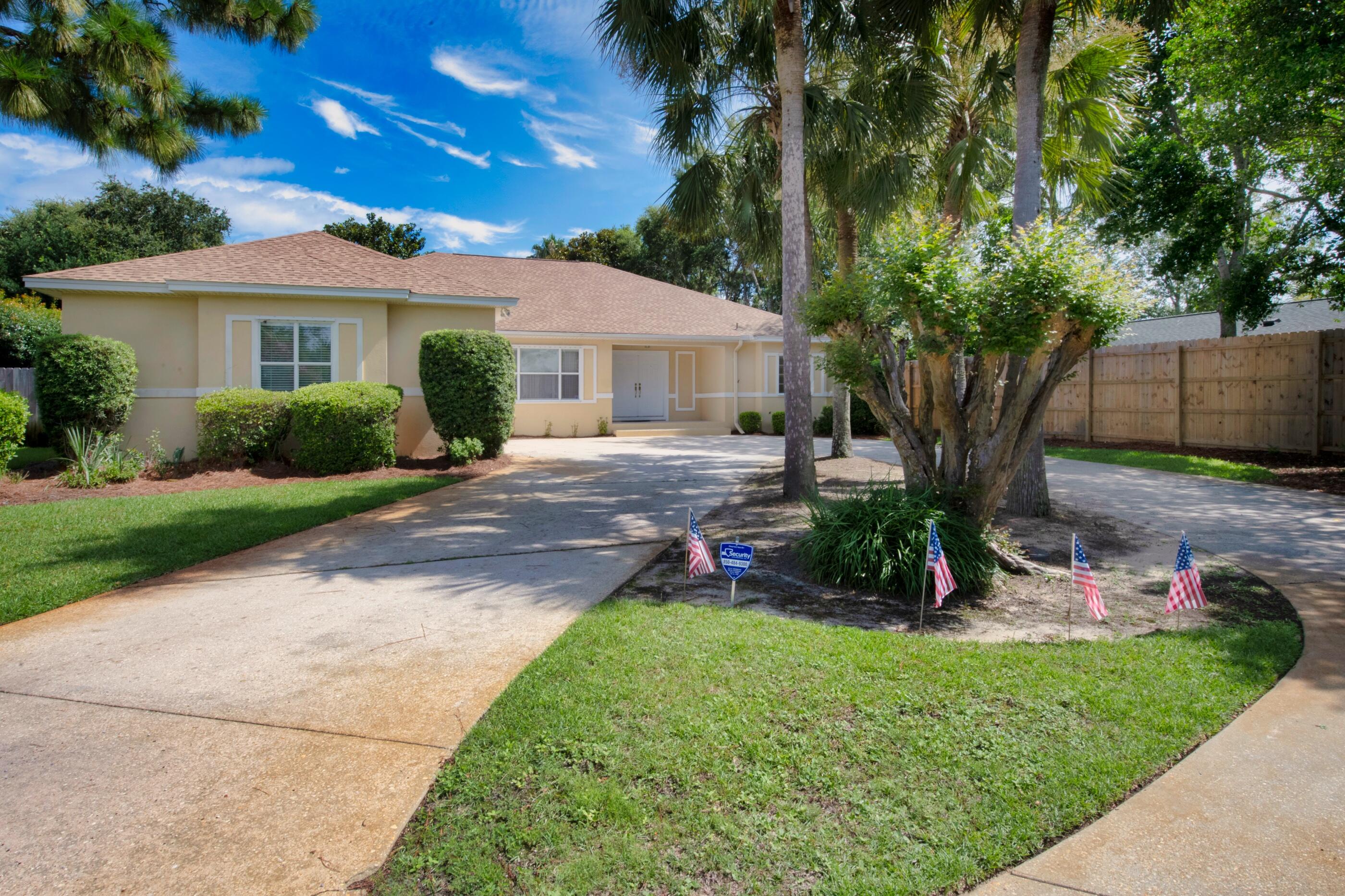 RIVIERA BEACH - Residential