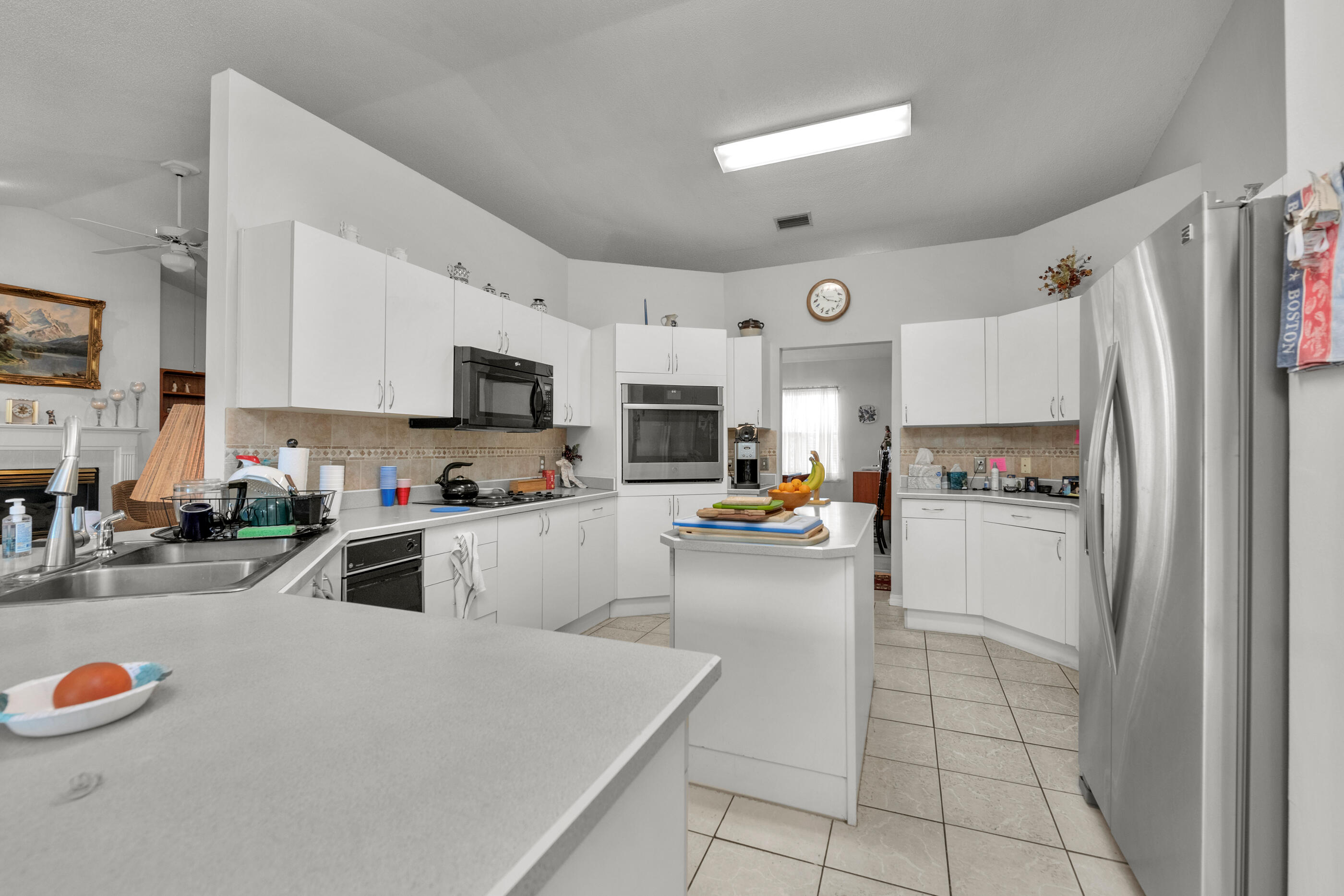 RIVIERA BEACH - Residential