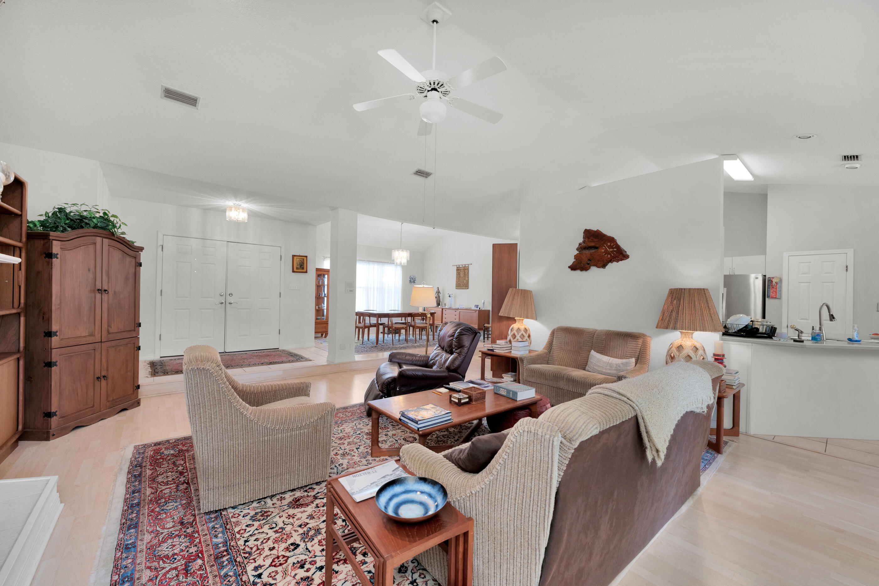 RIVIERA BEACH - Residential