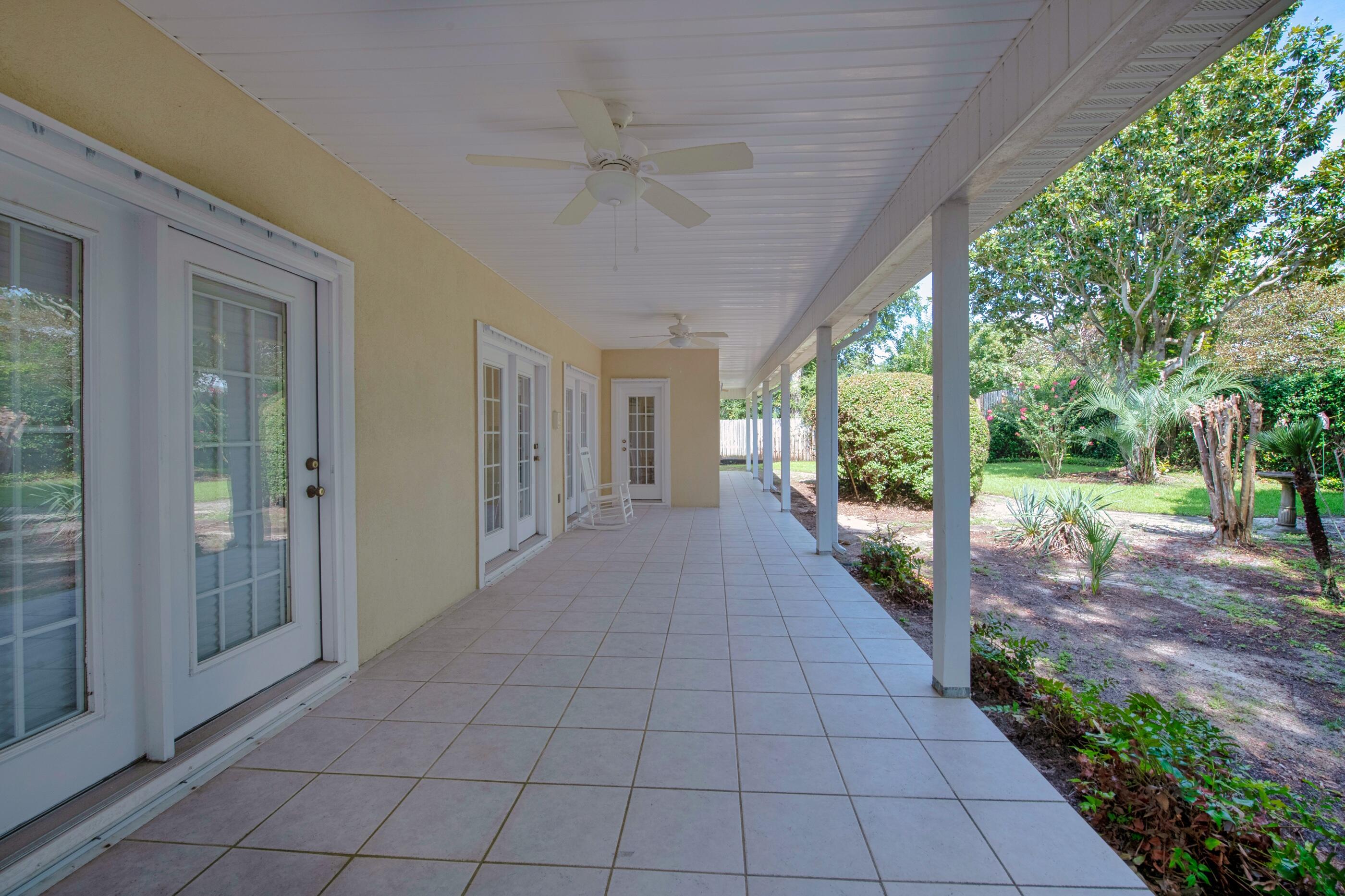 RIVIERA BEACH - Residential