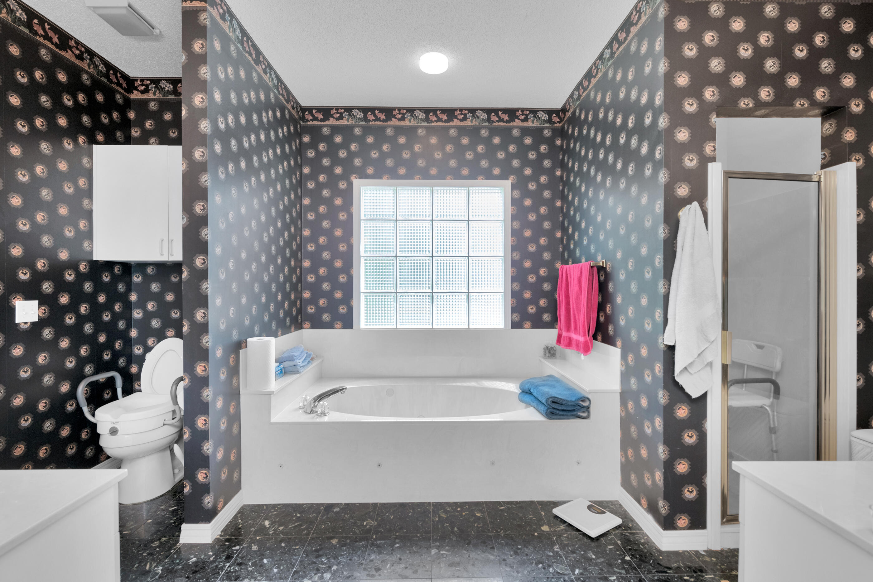 RIVIERA BEACH - Residential