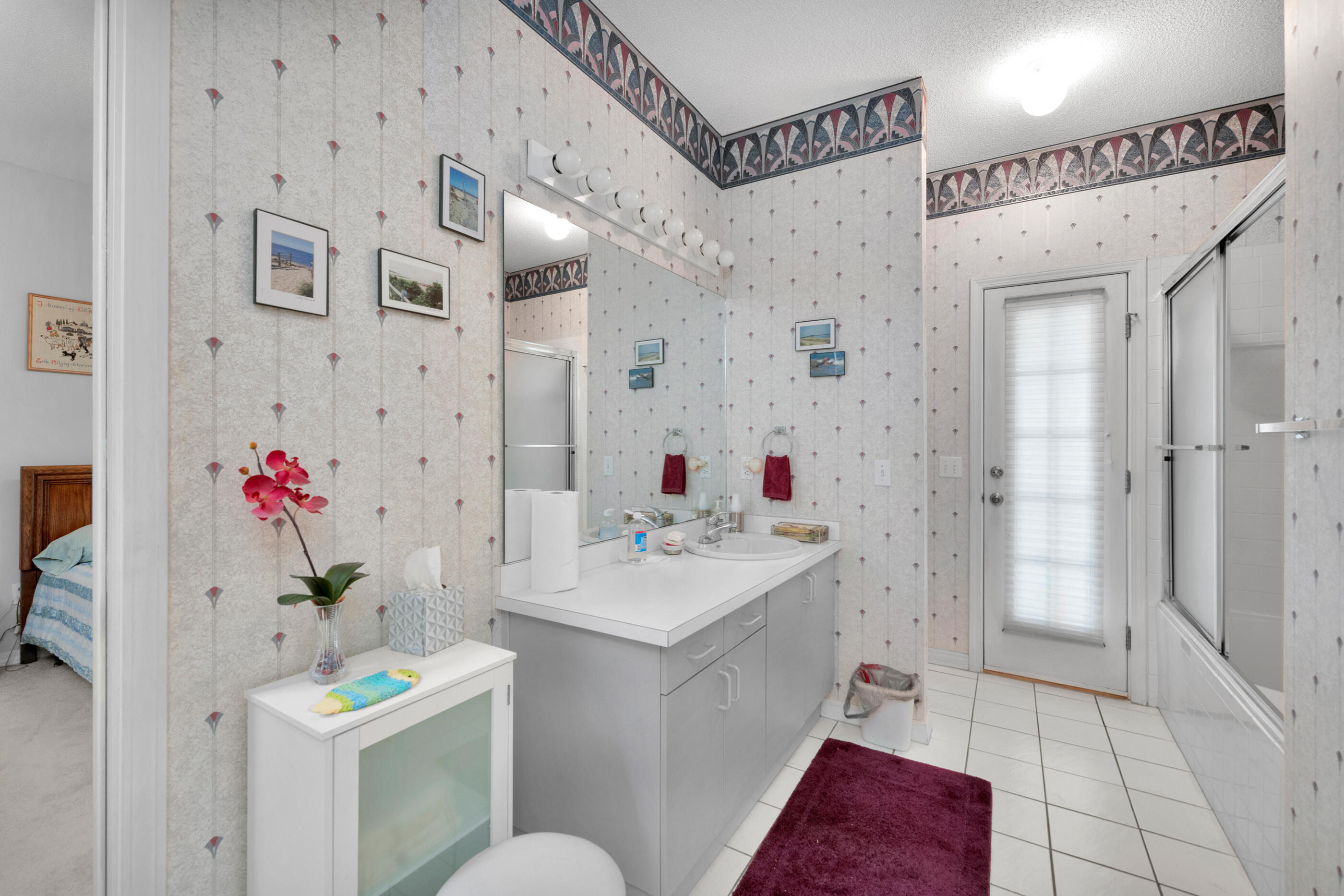 RIVIERA BEACH - Residential