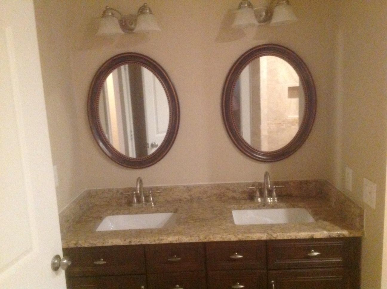 HUNTER WOODS - Residential