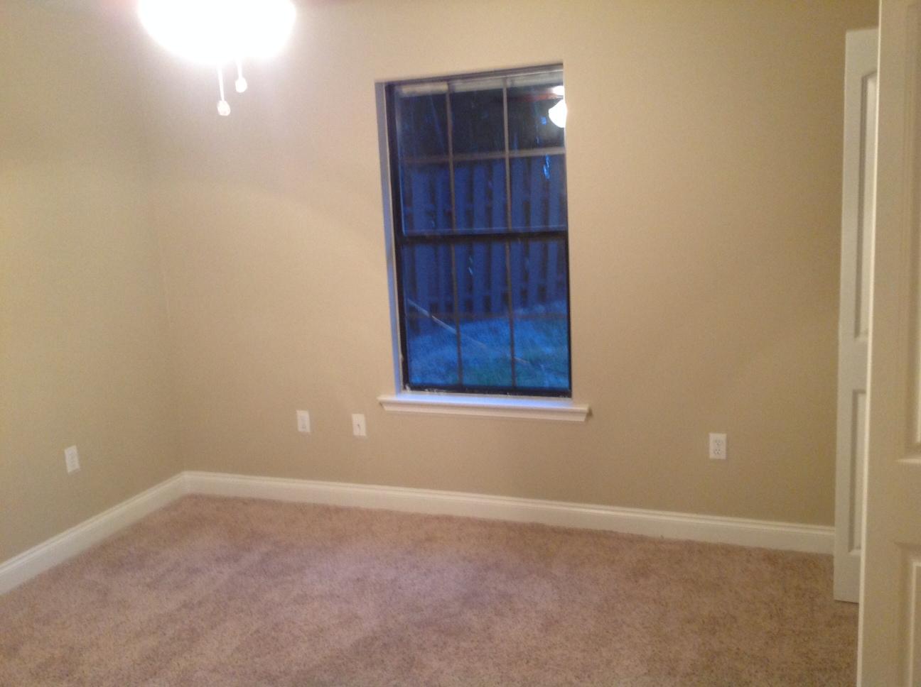 HUNTER WOODS - Residential