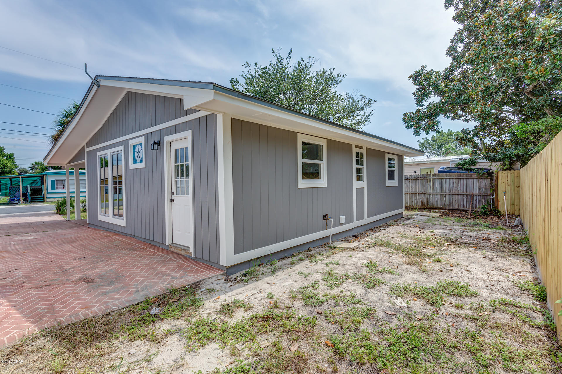 LAGUNA BEACH 6TH ADDN - Residential