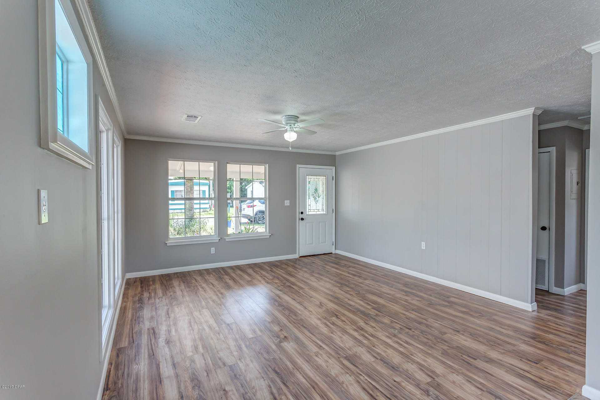 LAGUNA BEACH 6TH ADDN - Residential