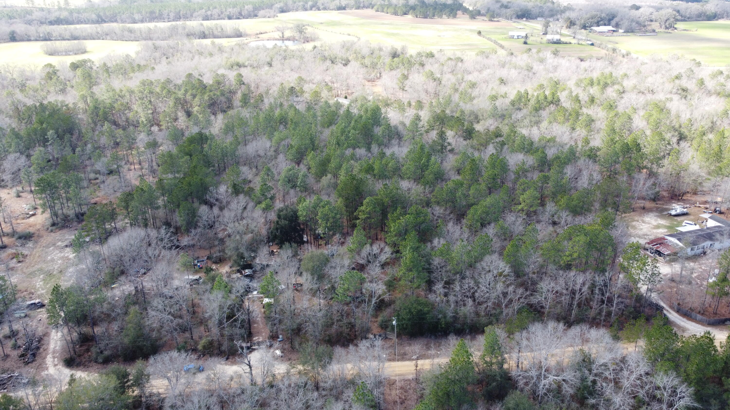 HOLBROOK HILLS - Land