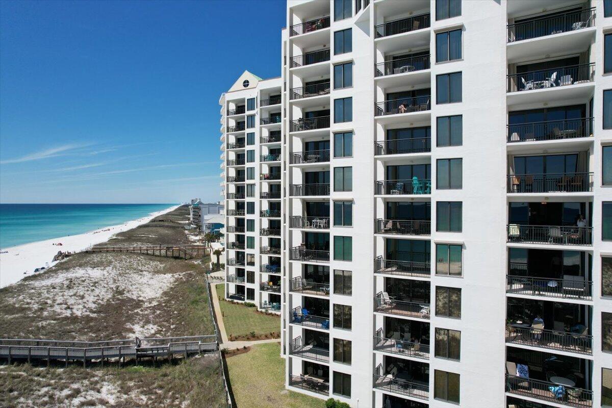 NAVARRE TOWERS CONDO - Residential