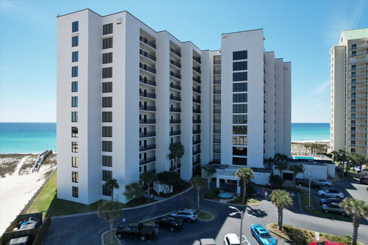 NAVARRE TOWERS CONDO - Residential