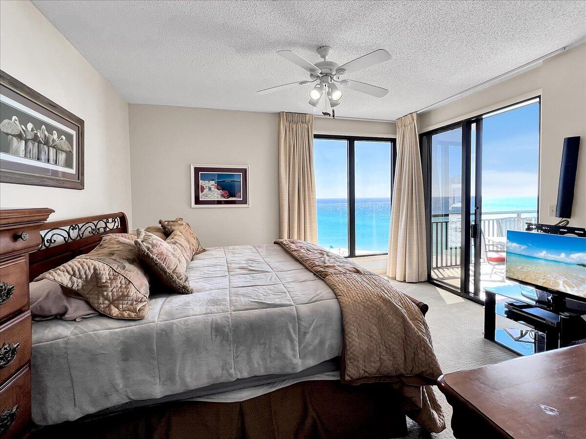 NAVARRE TOWERS CONDO - Residential
