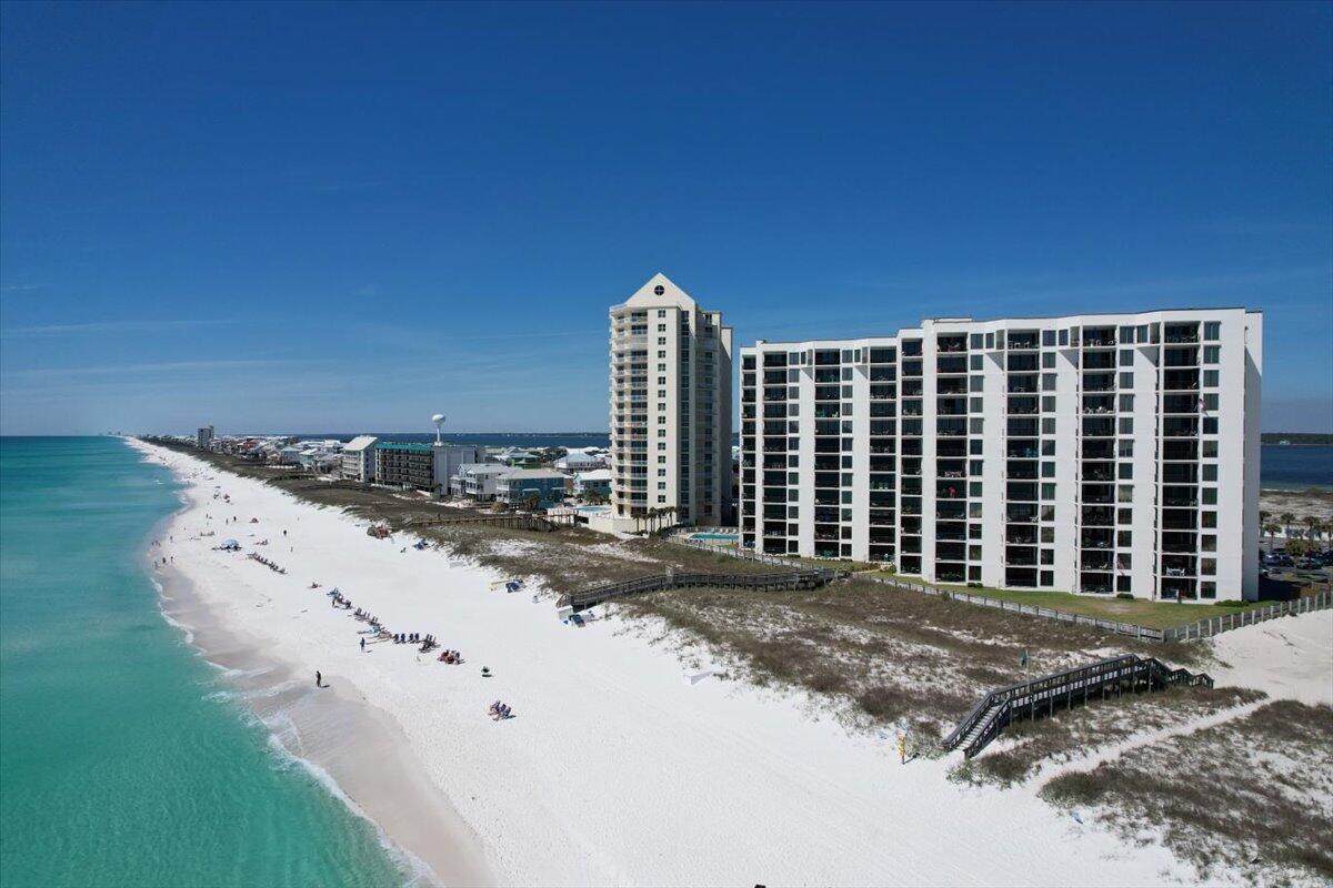 NAVARRE TOWERS CONDO - Residential