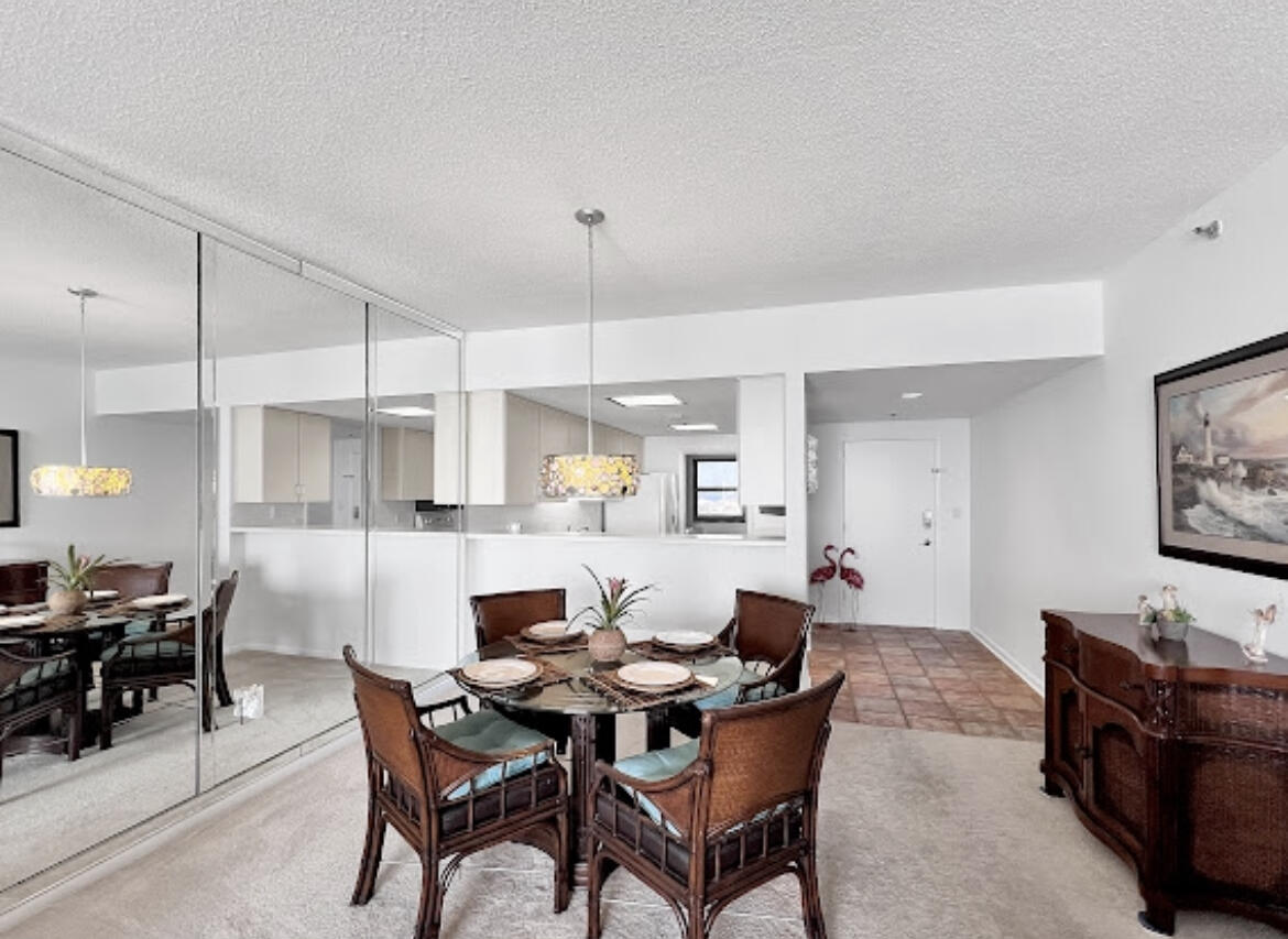 NAVARRE TOWERS CONDO - Residential