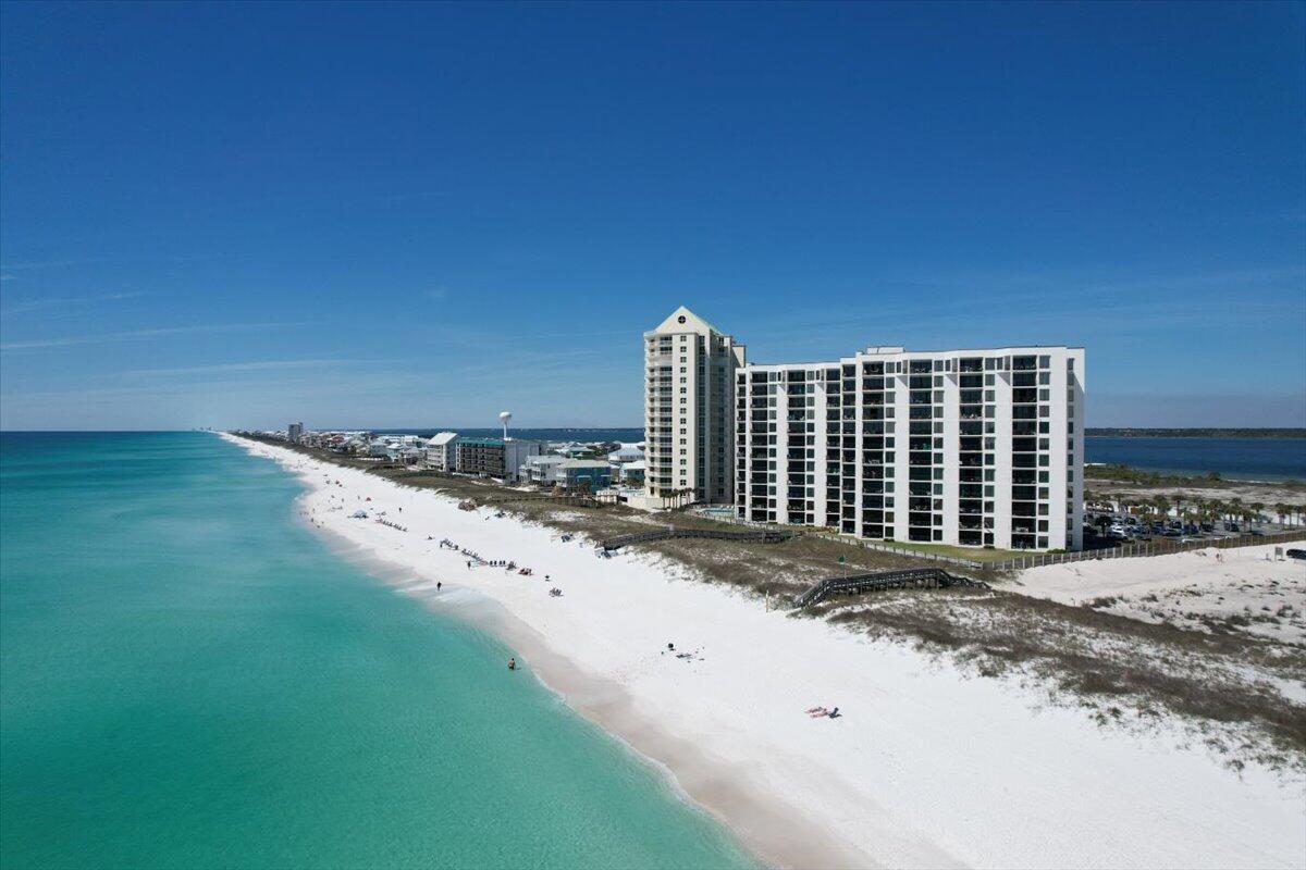 NAVARRE TOWERS CONDO - Residential