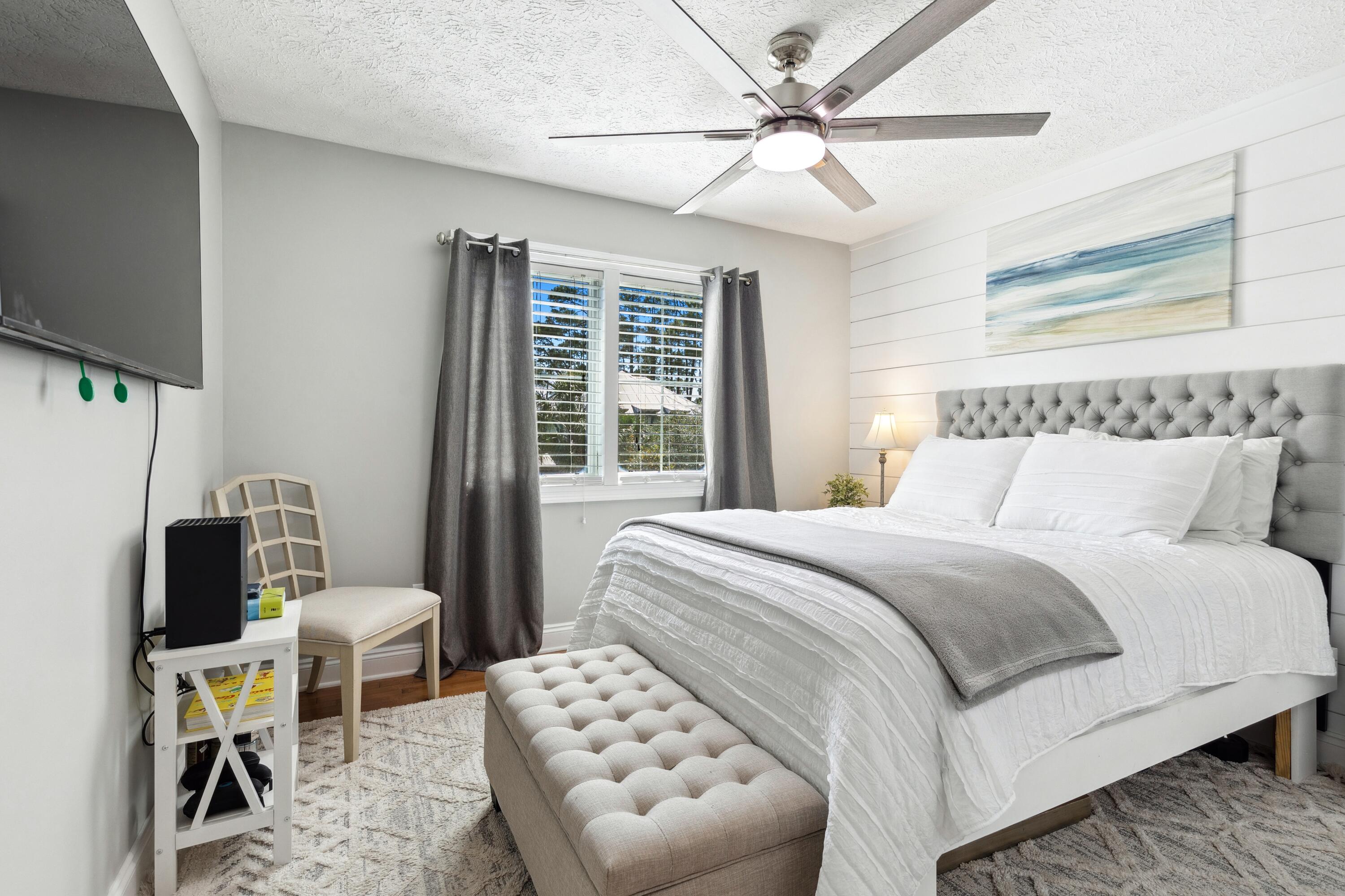 LAKESIDE AT BLUE MOUNTAIN BEACH - Residential