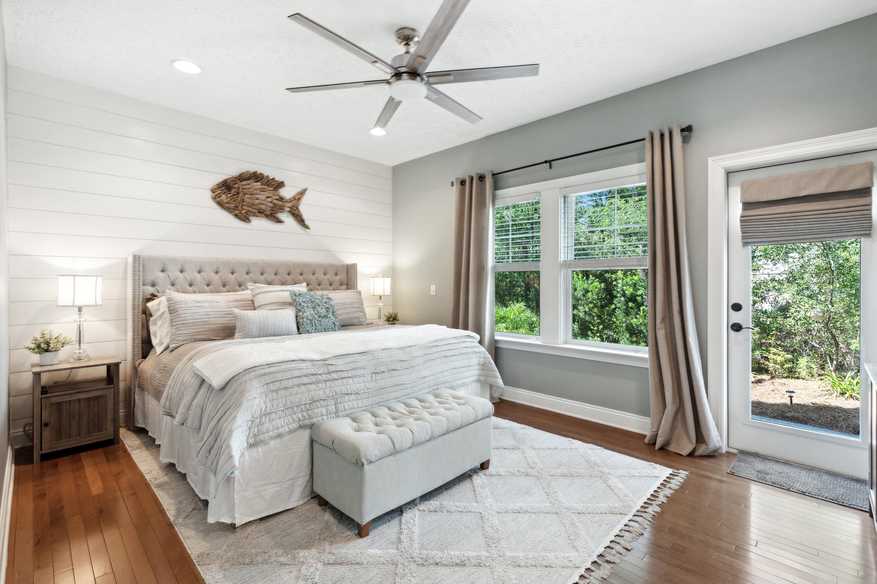 LAKESIDE AT BLUE MOUNTAIN BEACH - Residential
