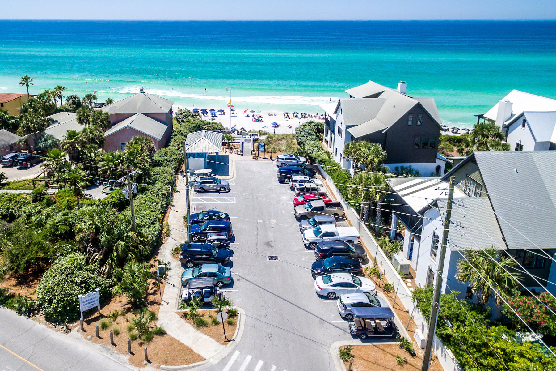 LAKESIDE AT BLUE MOUNTAIN BEACH - Residential