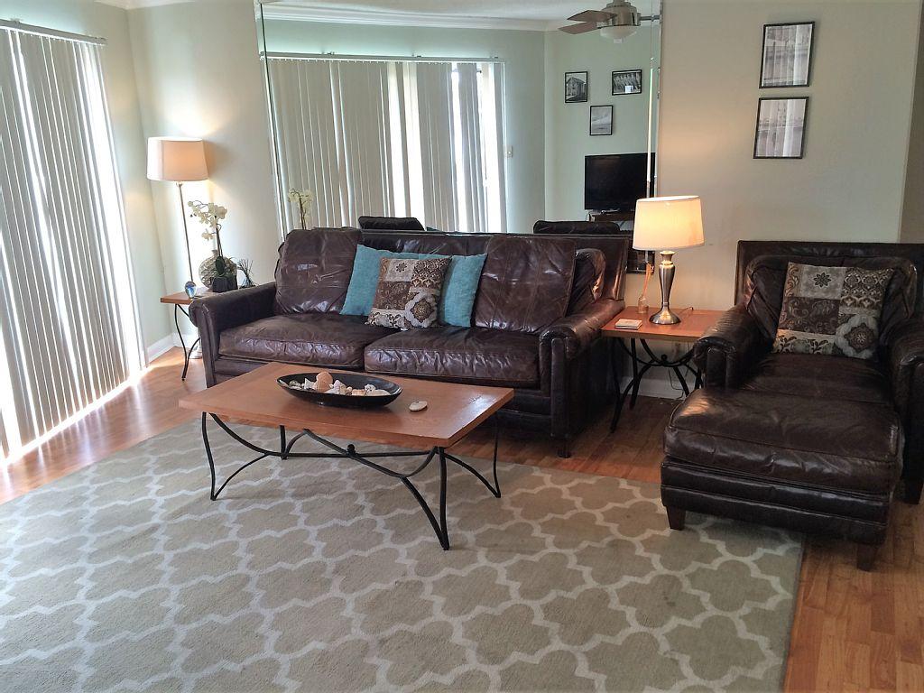 CRYSTAL VILLAGE CONDO PH 1 - Residential