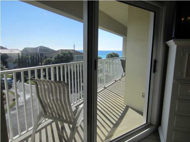 MARAVILLA CONDO 3 - Residential