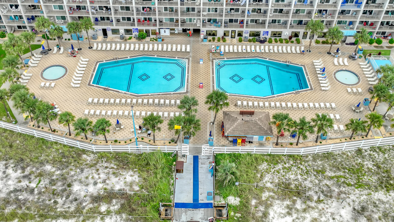 SUMMIT CONDOMINIUM, THE - Residential