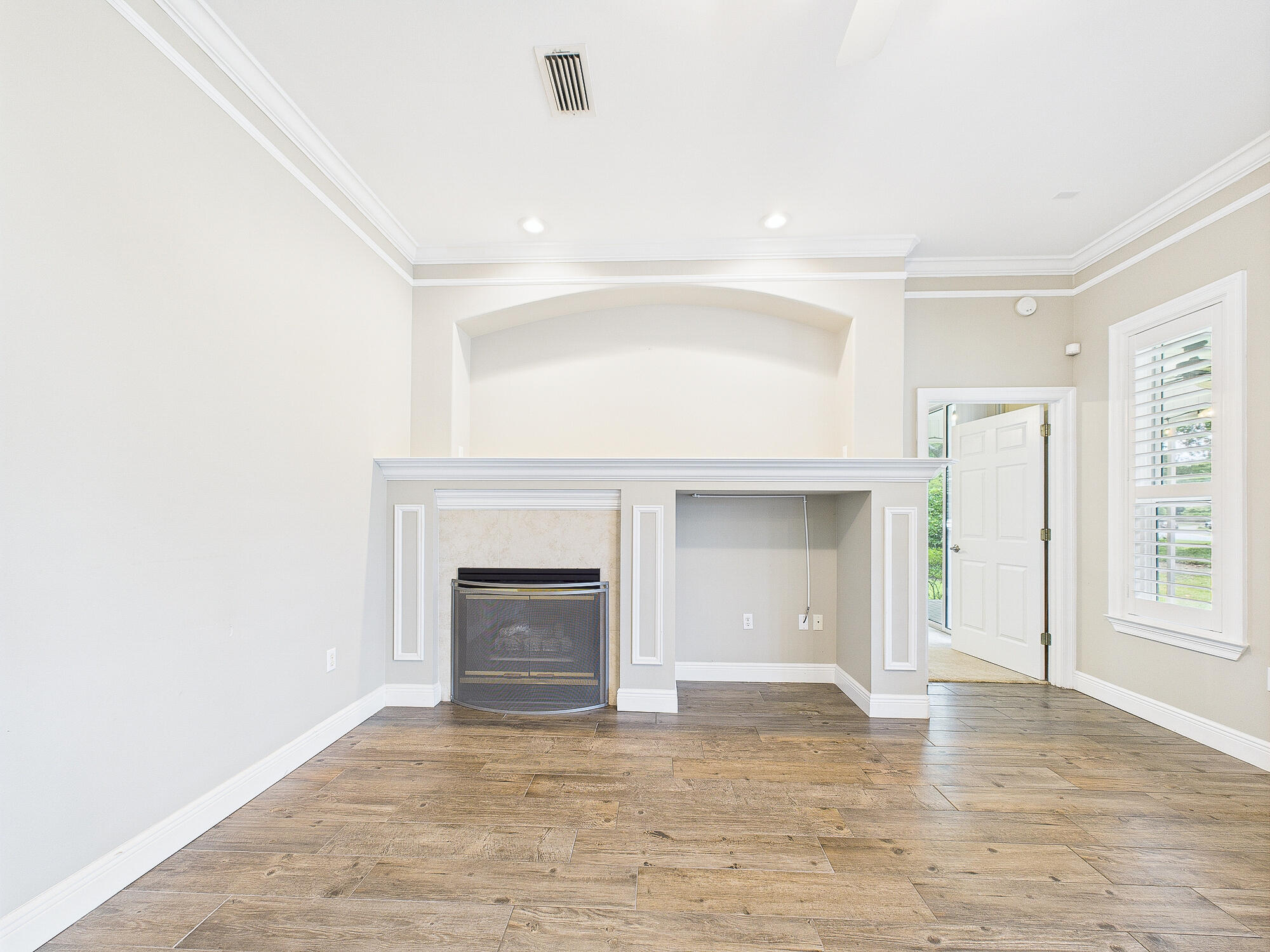 MAGNOLIA FOREST S/D - Residential