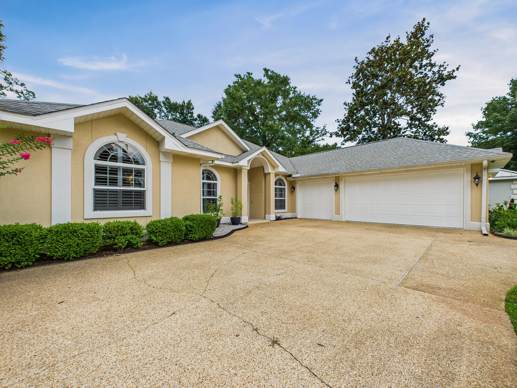 MAGNOLIA FOREST S/D - Residential