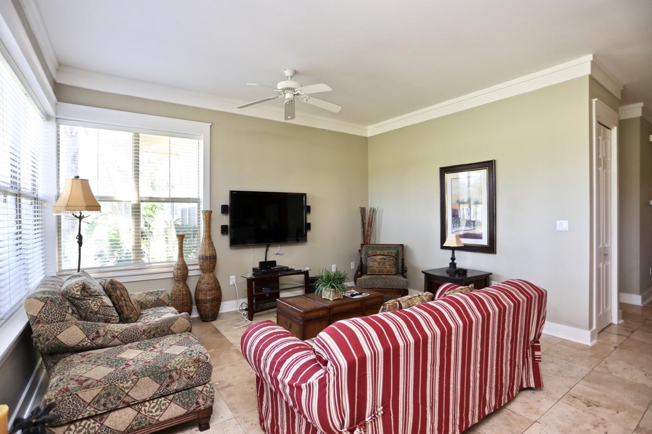 MAGNOLIA BAY - Residential