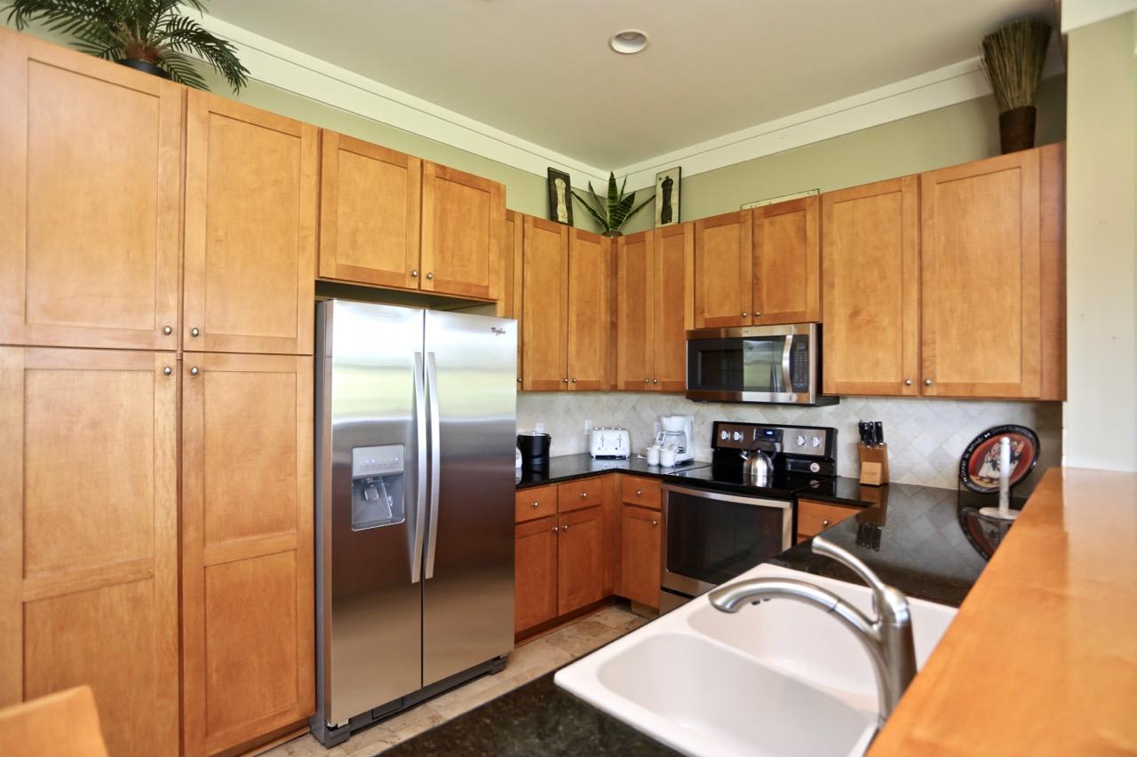 MAGNOLIA BAY - Residential