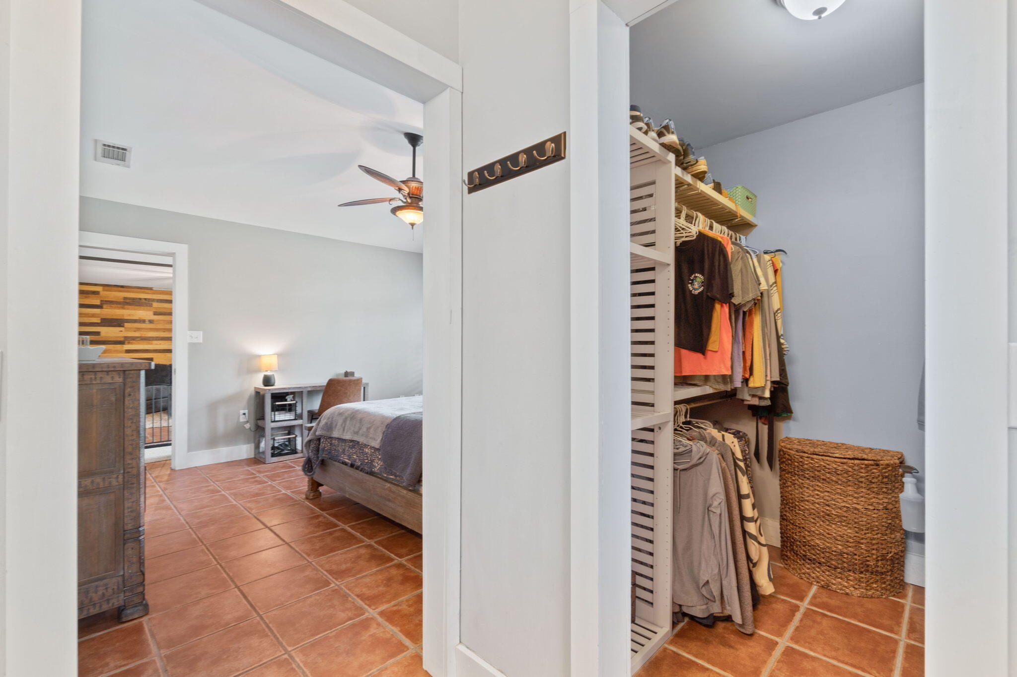 EAST BAY RIVER ESTATES - Residential