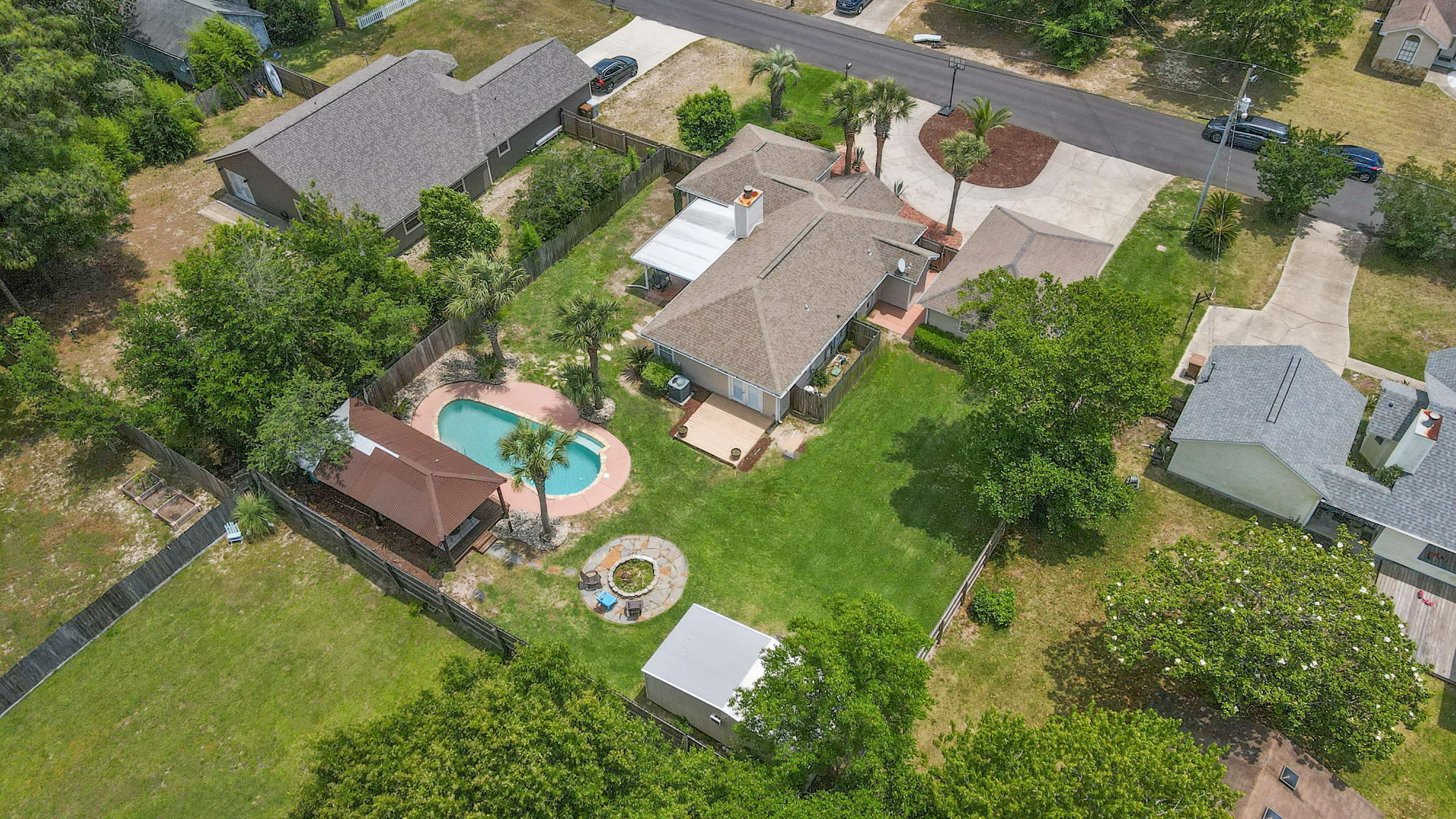 EAST BAY RIVER ESTATES - Residential