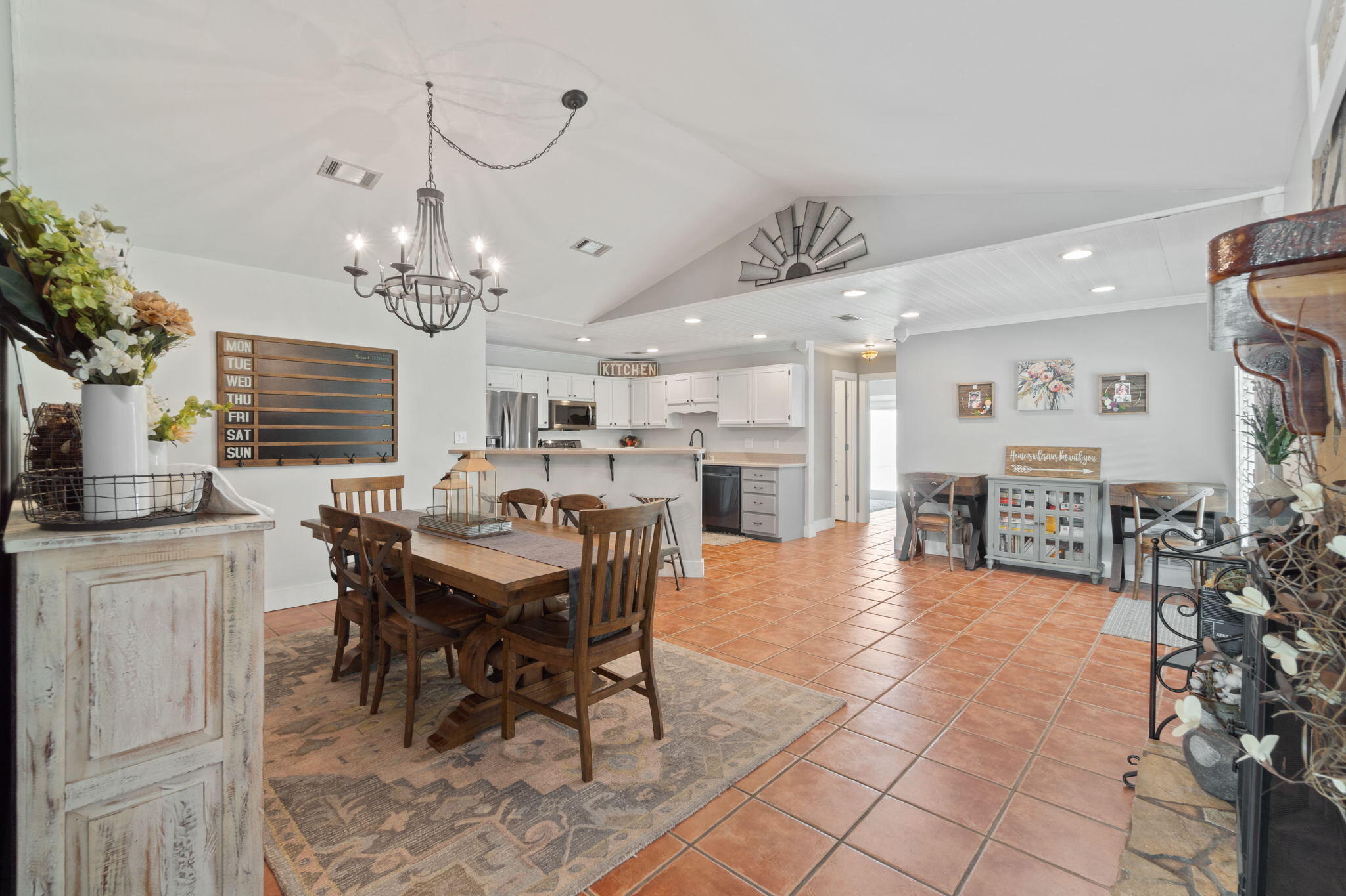 EAST BAY RIVER ESTATES - Residential