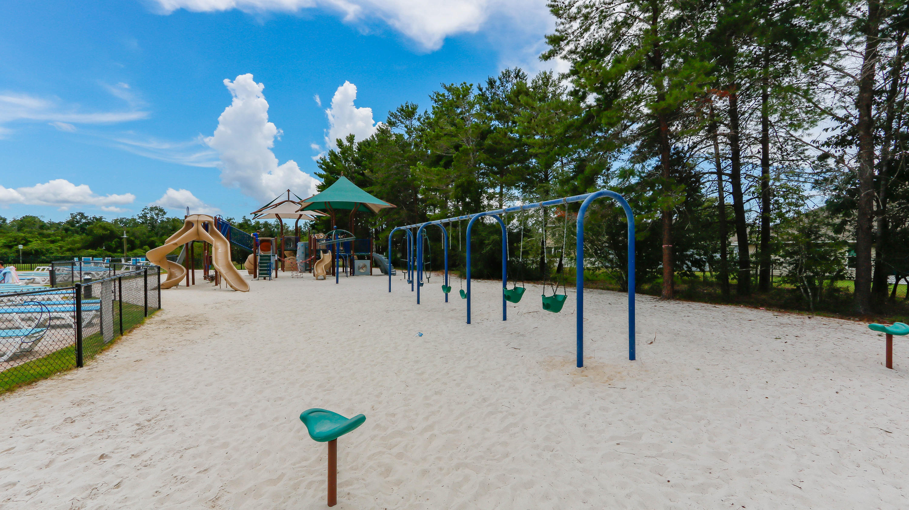 HAMMOCK BAY - Residential