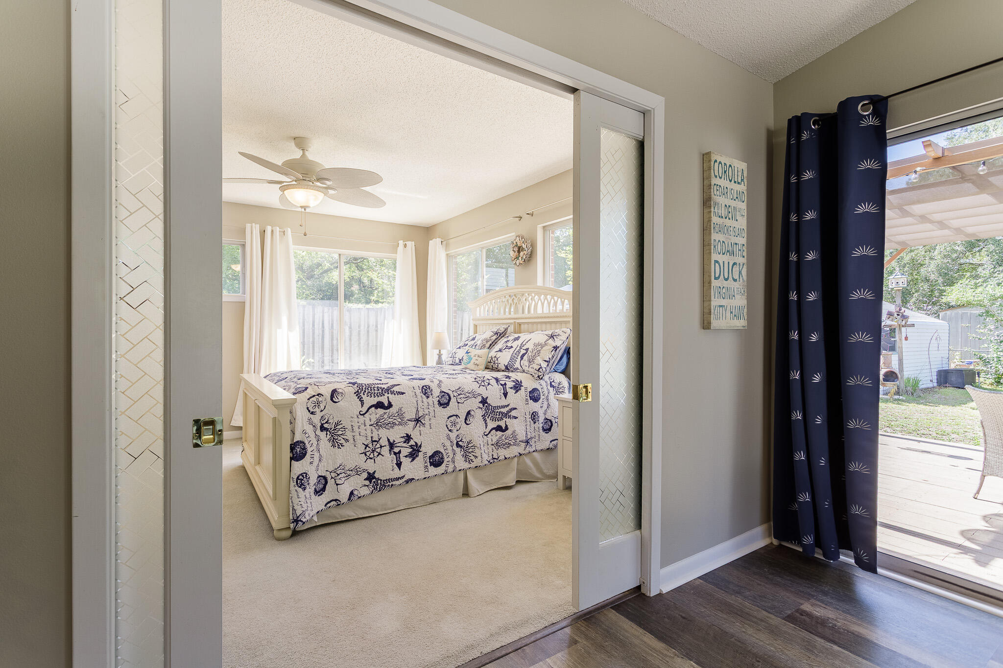 PINE CREST HILLS S/D LOT 5 BLK H - Residential