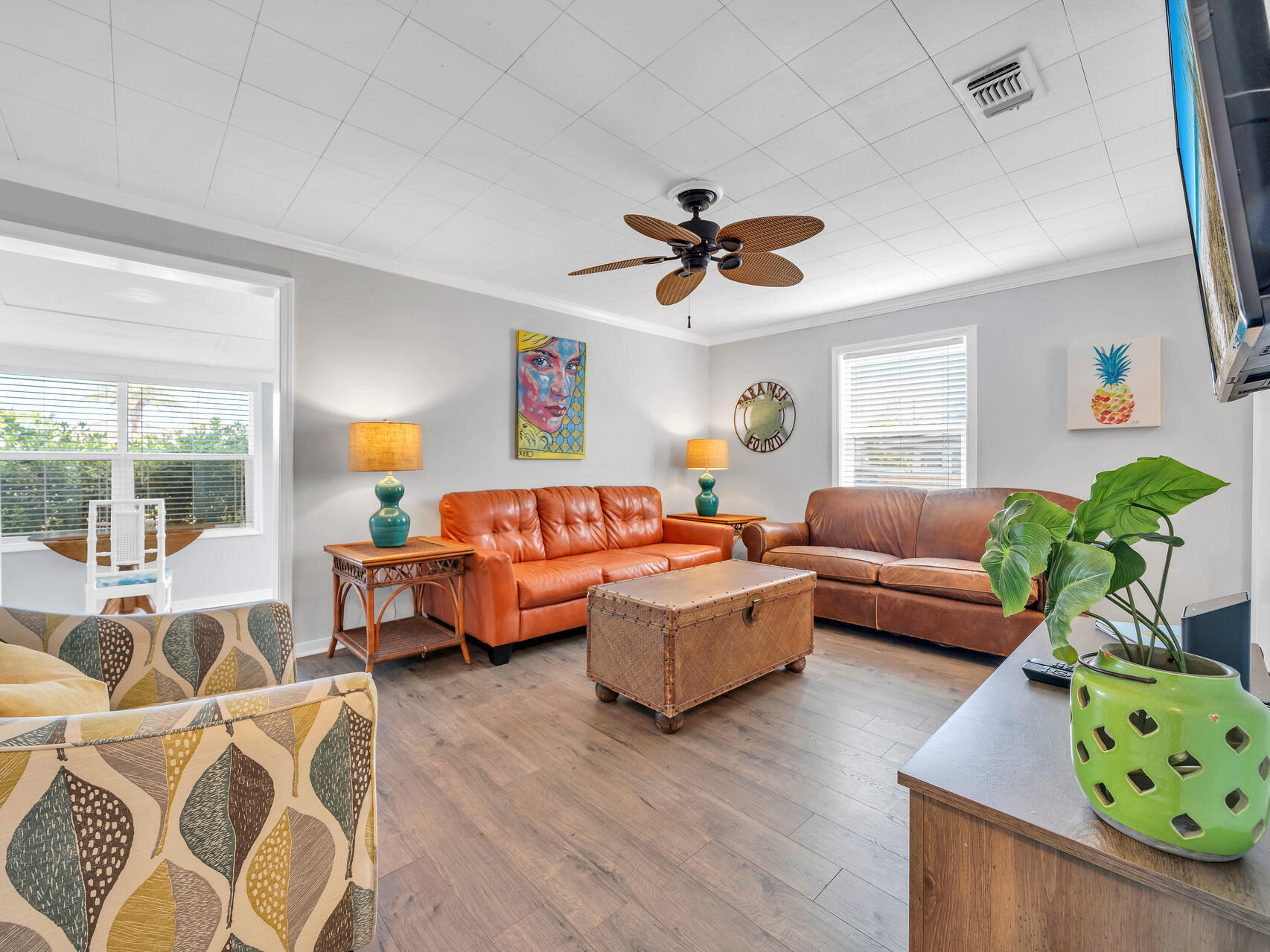 LAGUNA BEACH 4TH ADDN - Residential