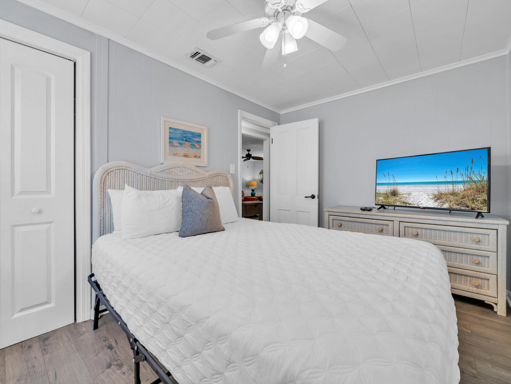 LAGUNA BEACH 4TH ADDN - Residential