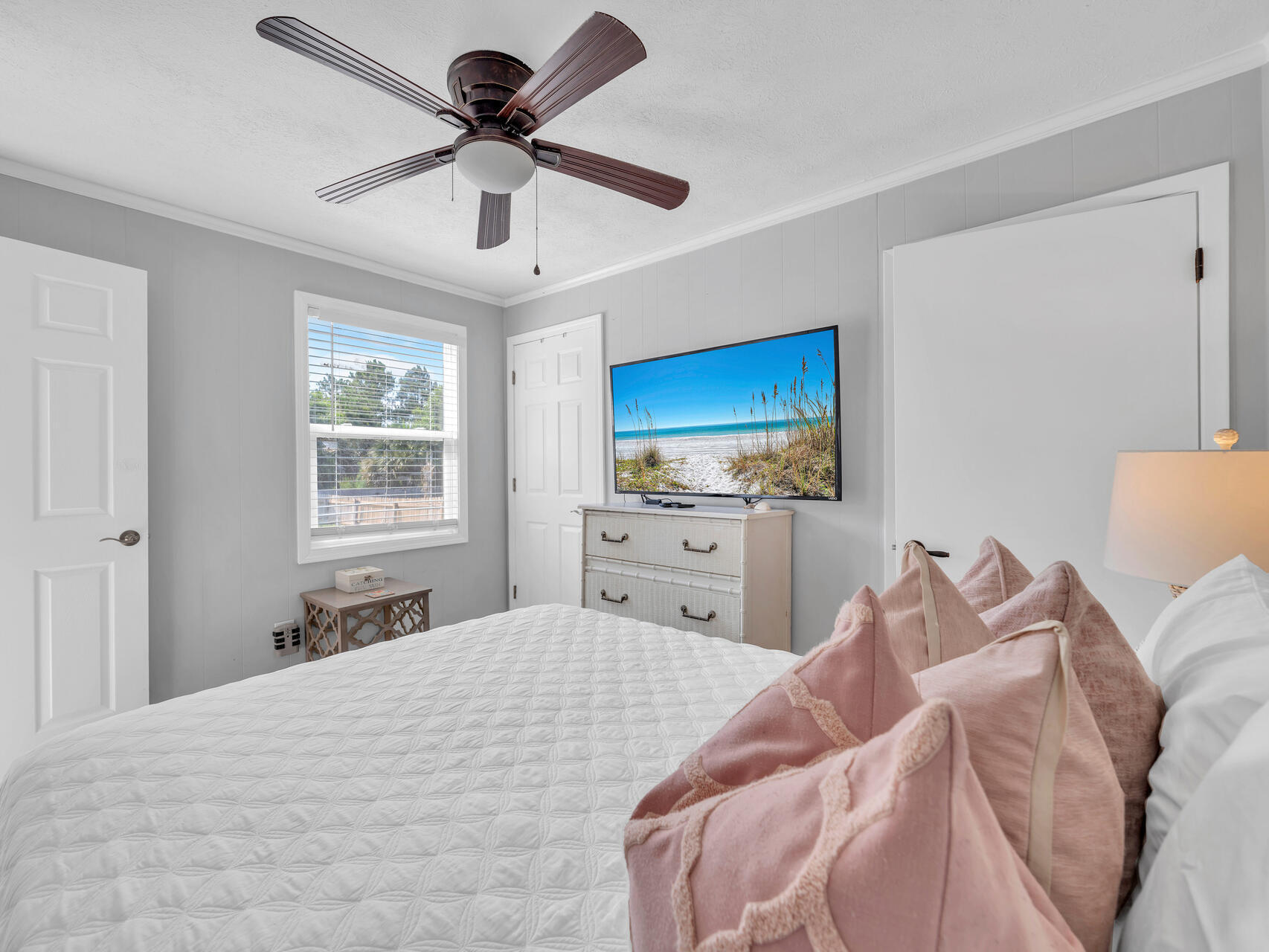 LAGUNA BEACH 4TH ADDN - Residential
