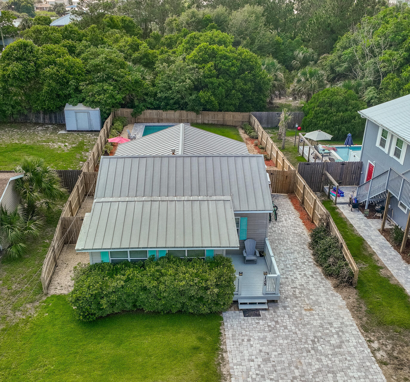 LAGUNA BEACH 4TH ADDN - Residential
