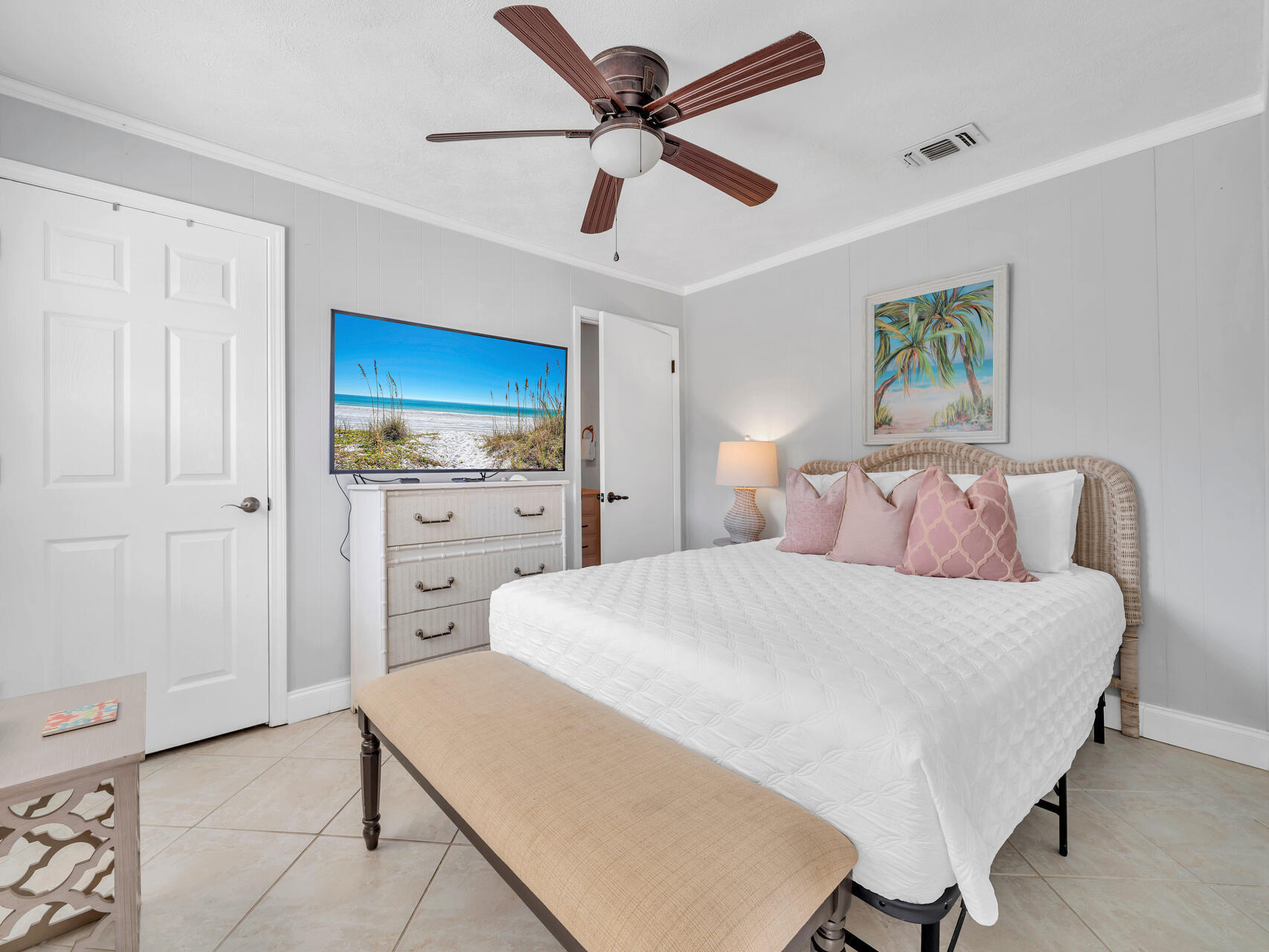 LAGUNA BEACH 4TH ADDN - Residential