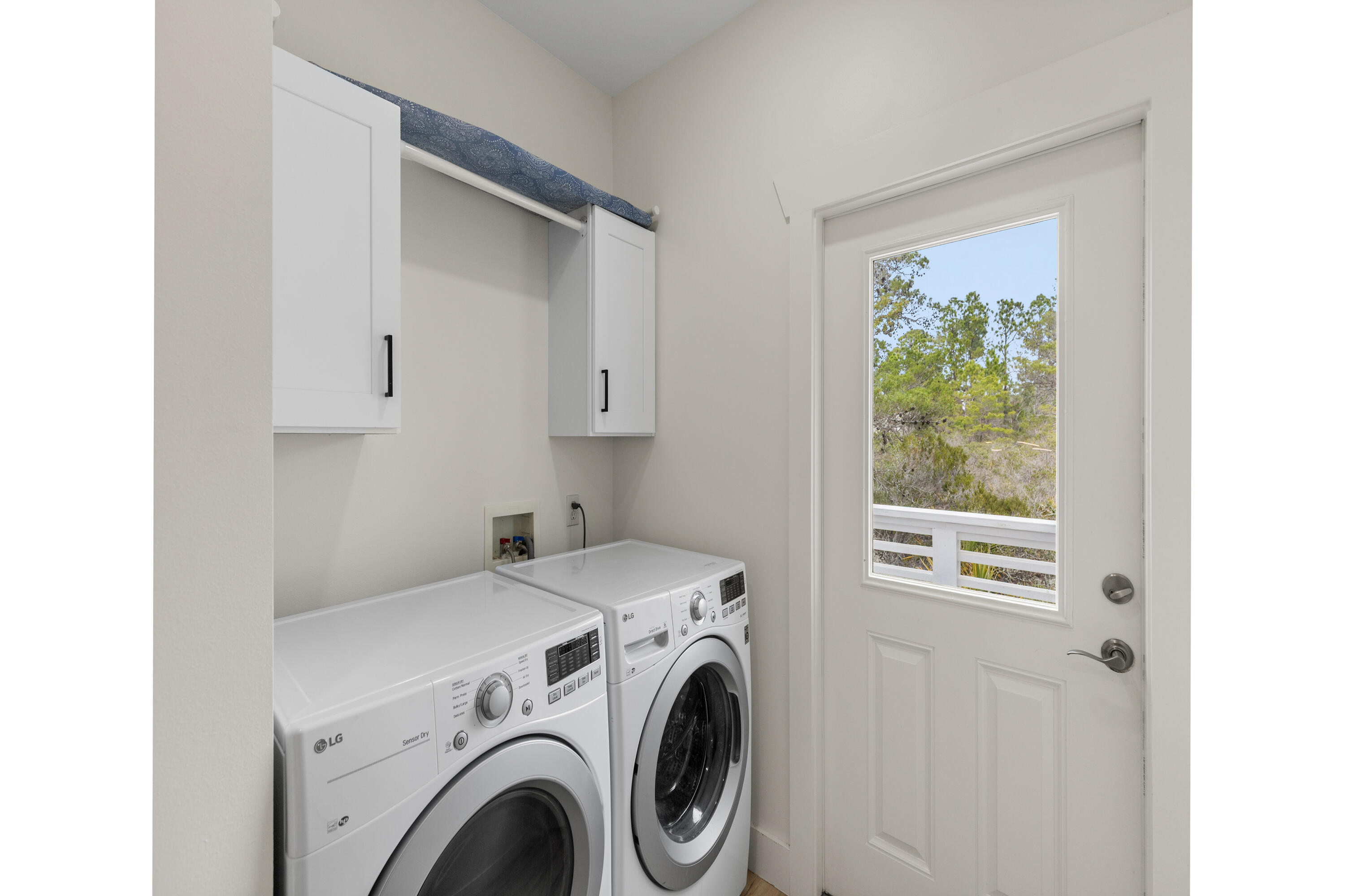 PINES OF BLUE MOUNTAIN - Residential