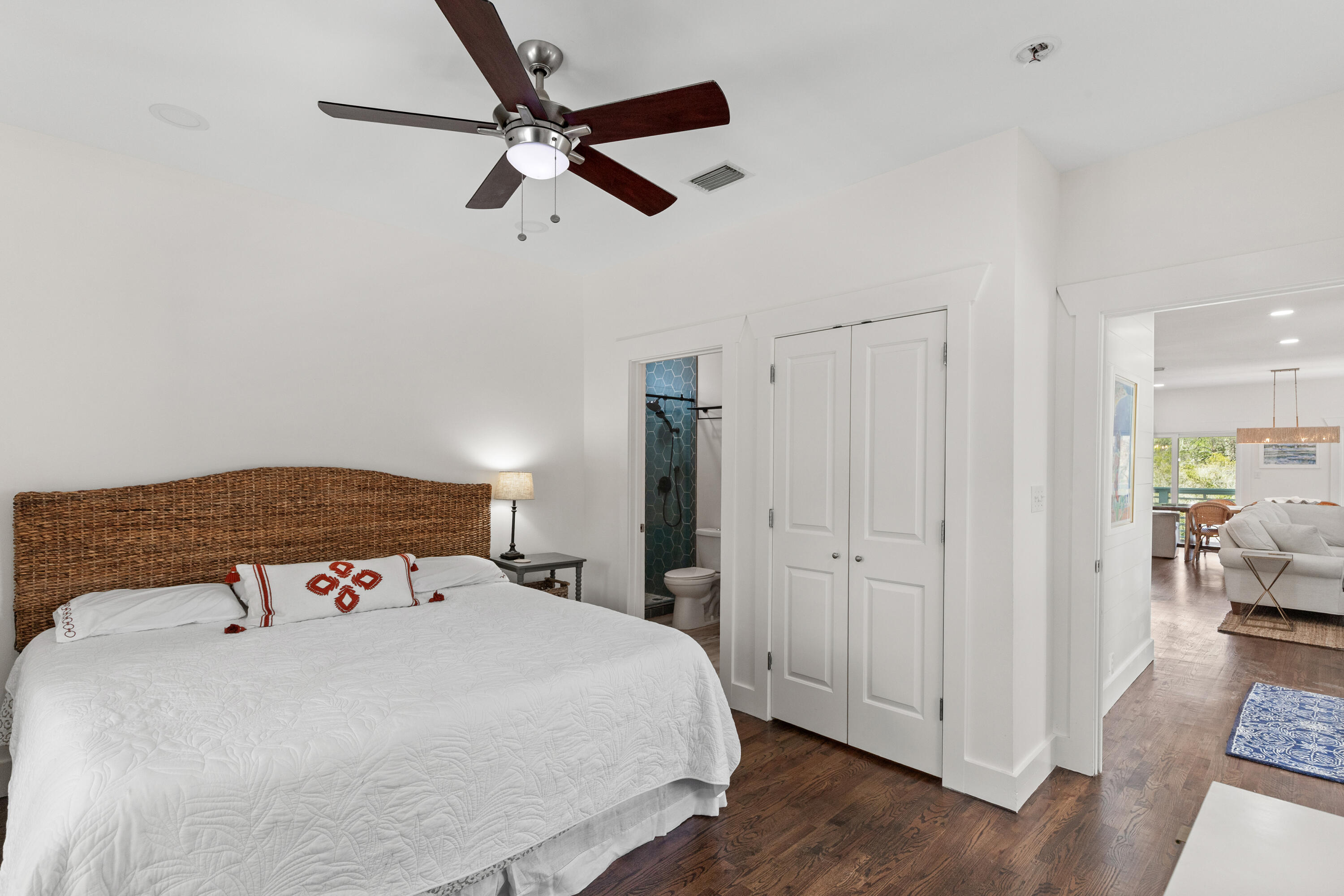 PINES OF BLUE MOUNTAIN - Residential