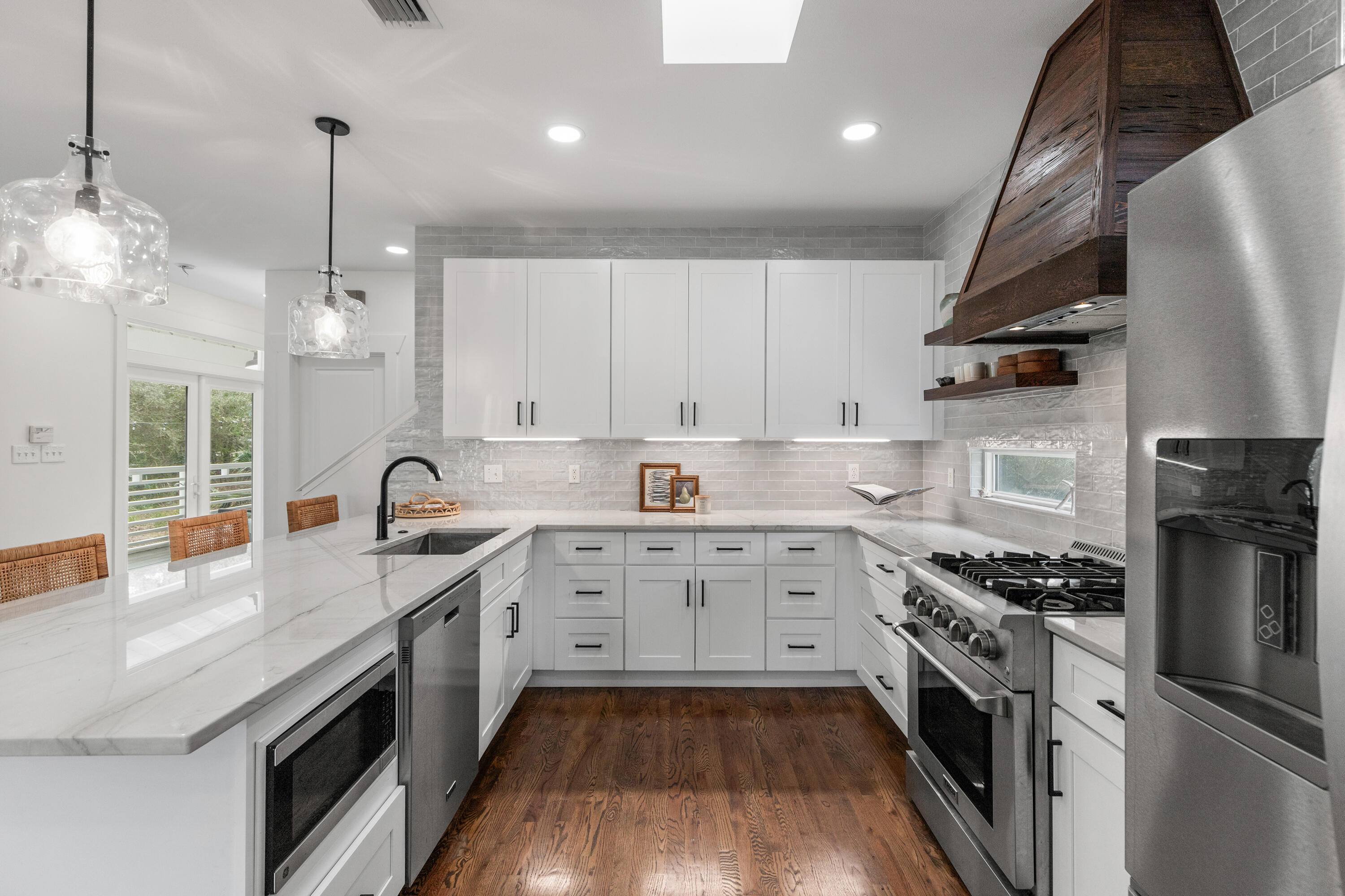 PINES OF BLUE MOUNTAIN - Residential