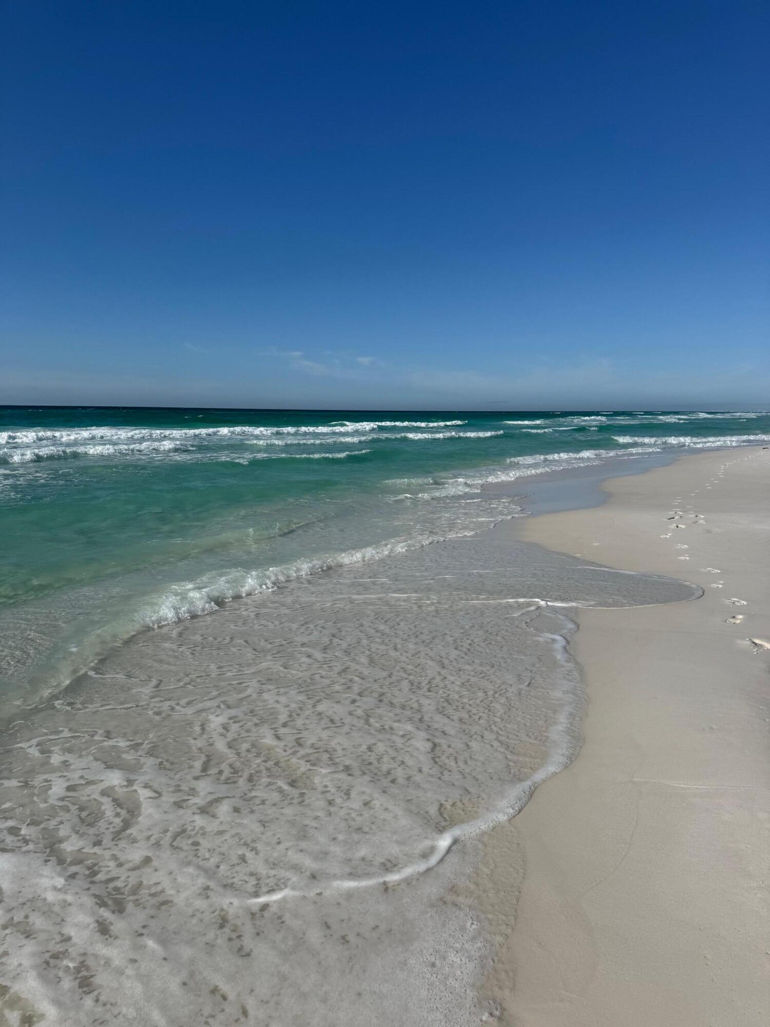 PINES OF BLUE MOUNTAIN - Residential