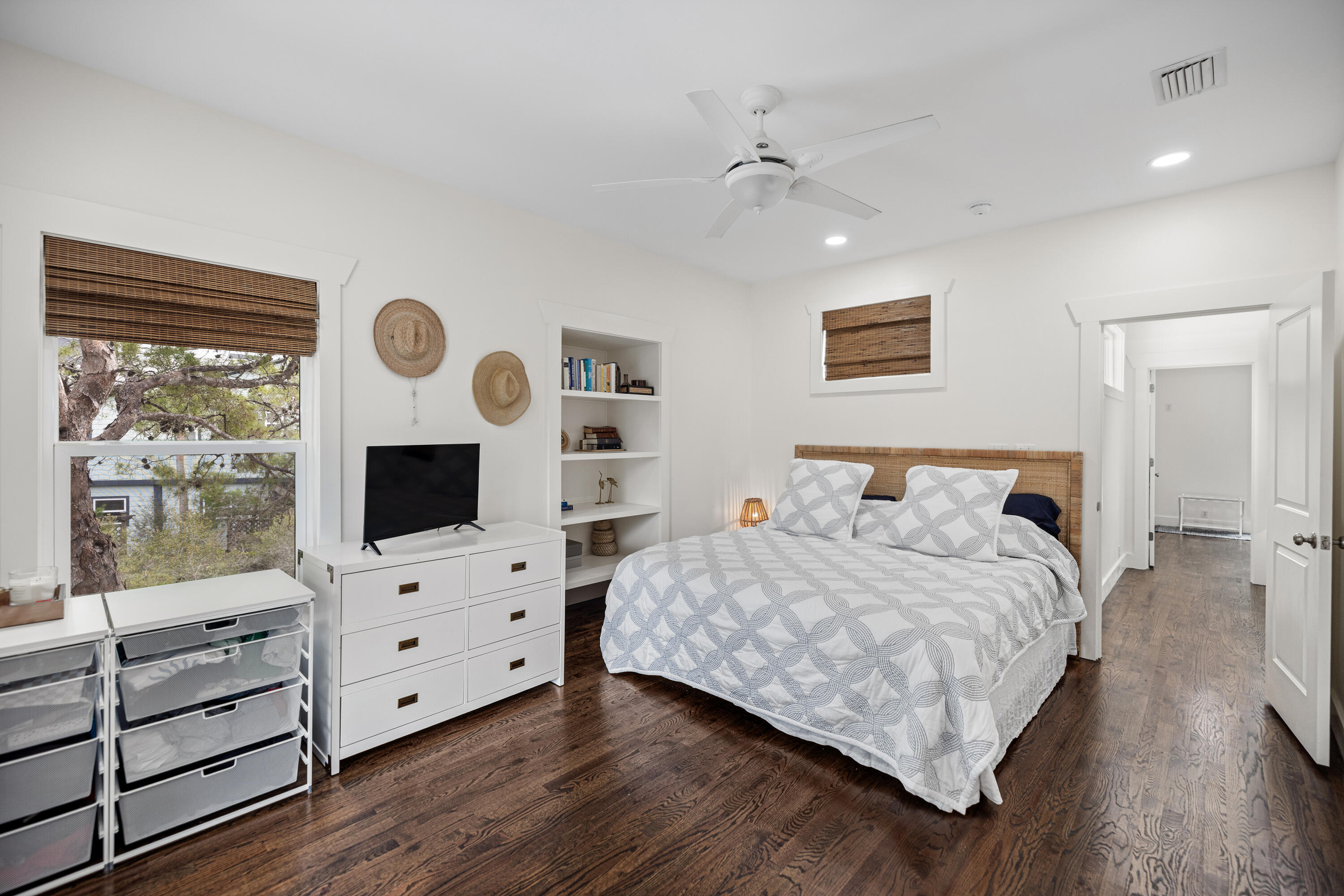 PINES OF BLUE MOUNTAIN - Residential