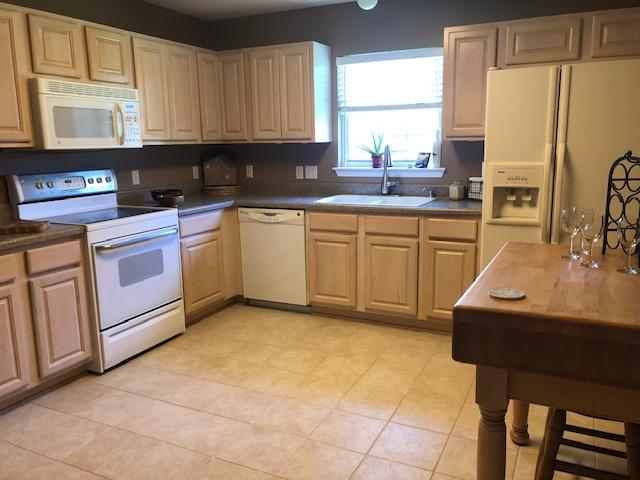 HOLLEY BY THE SEA - Residential