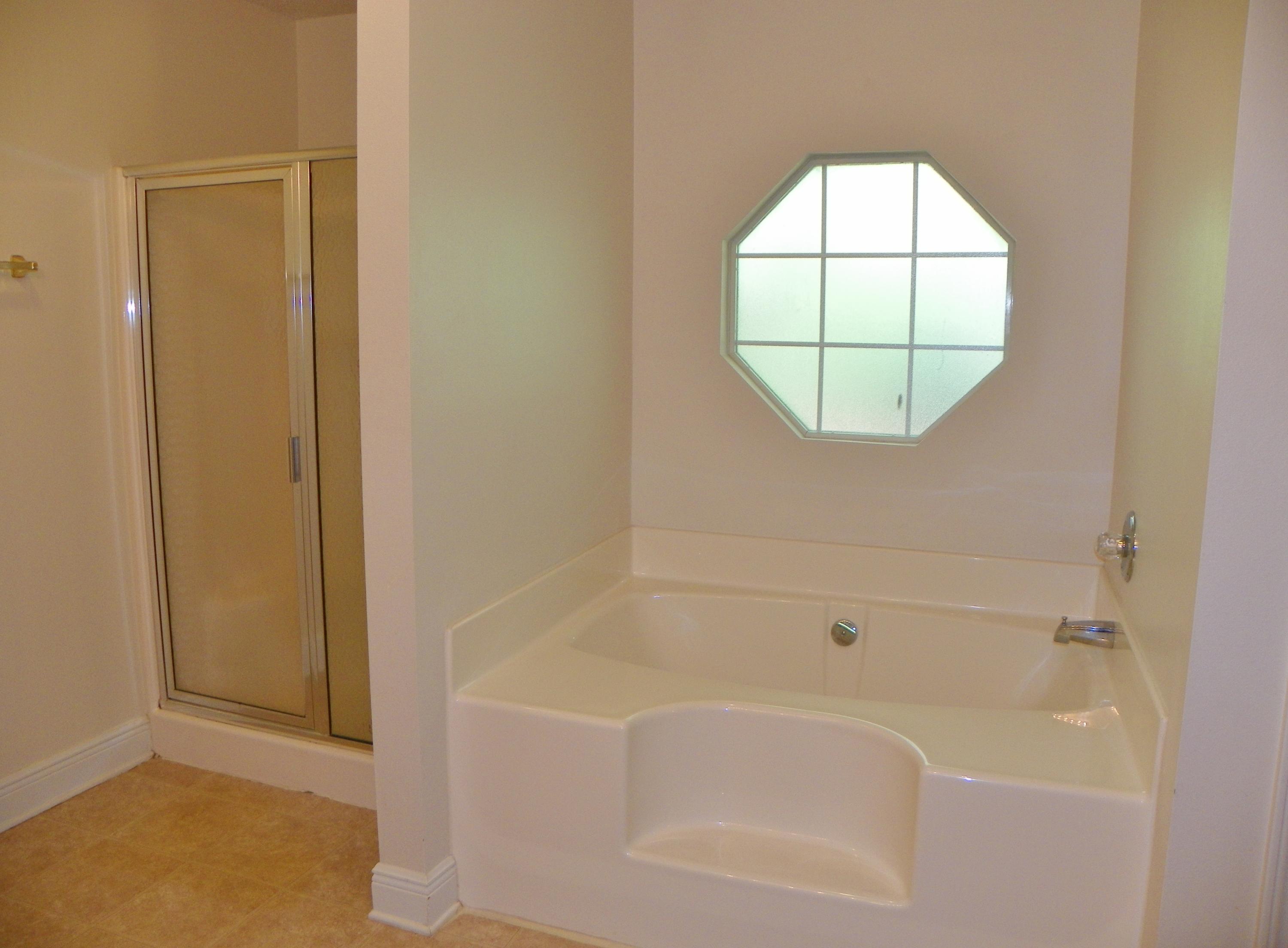 FOX VALLEY - Residential