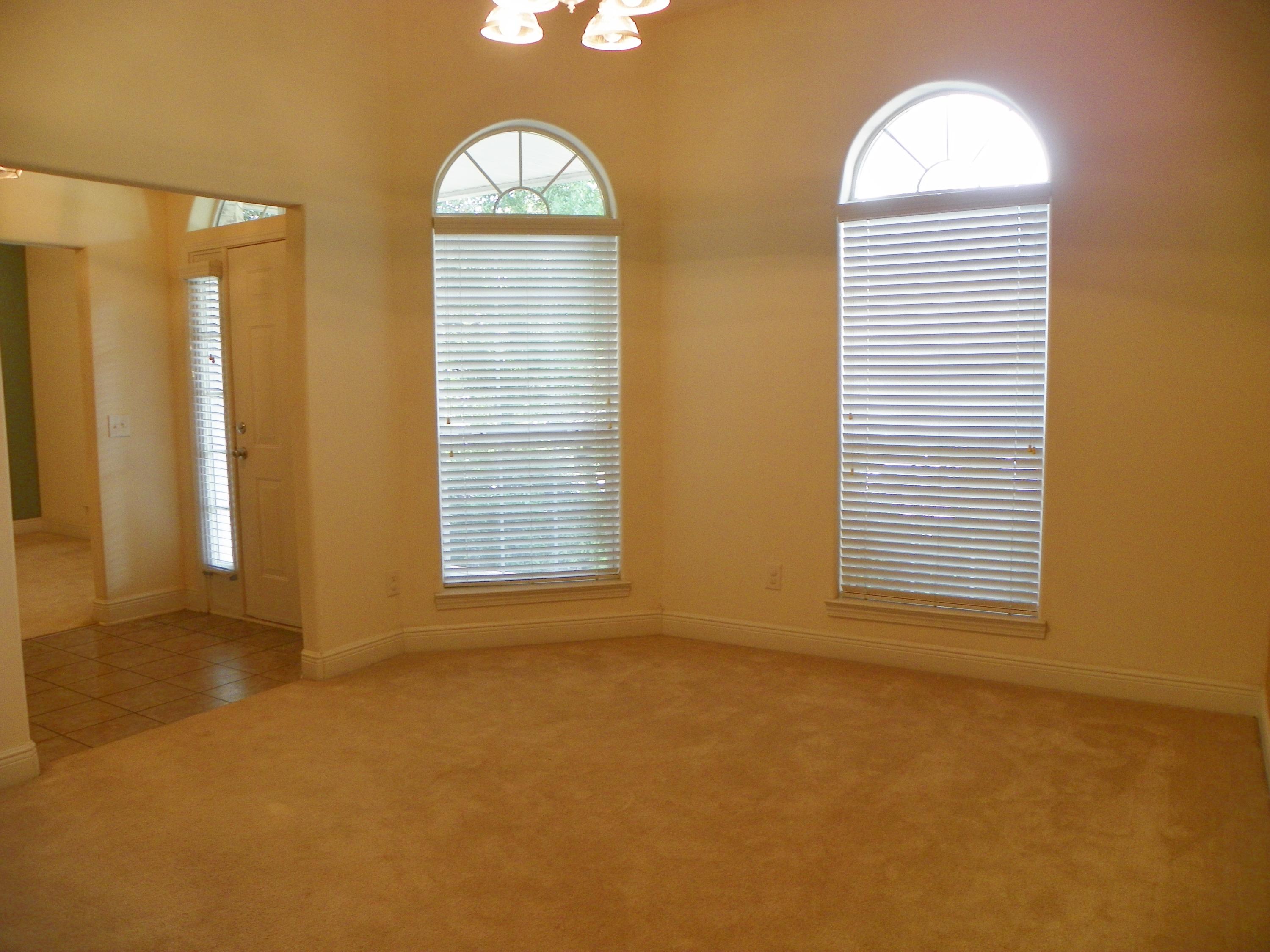 FOX VALLEY - Residential