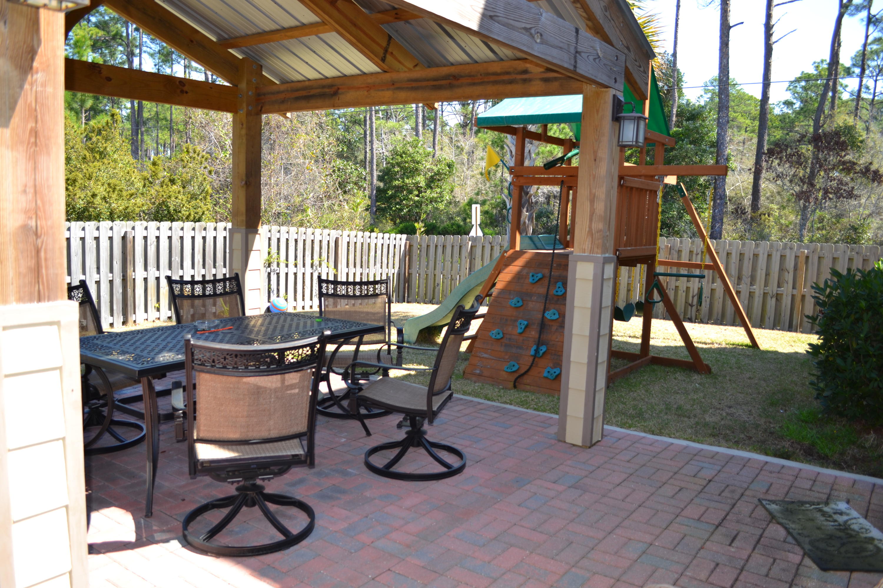 EAGLE BAY - Residential