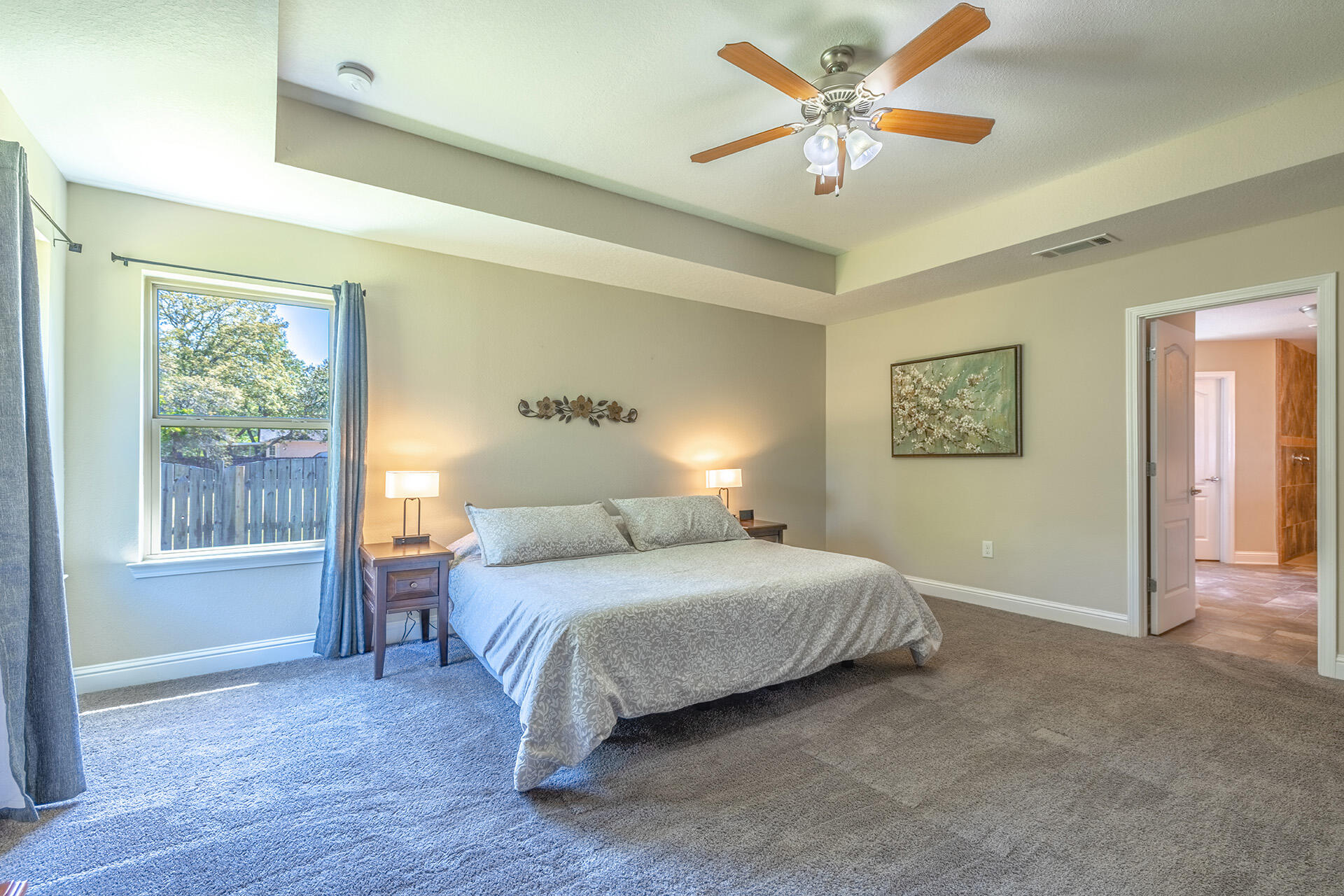 HOLLEY BY THE SEA - Residential